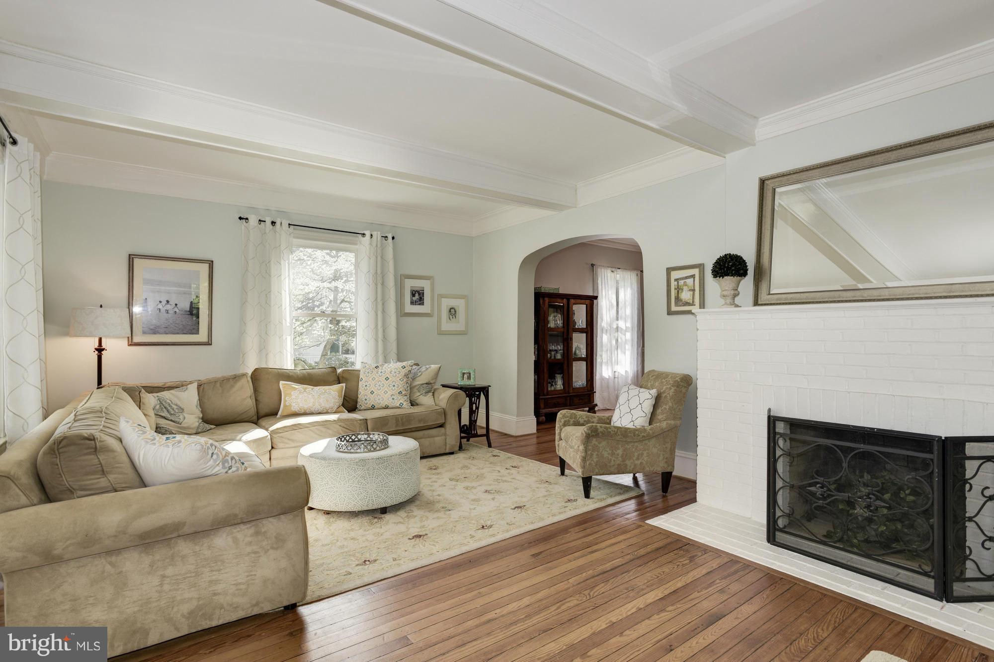 KENSINGTON - Residential