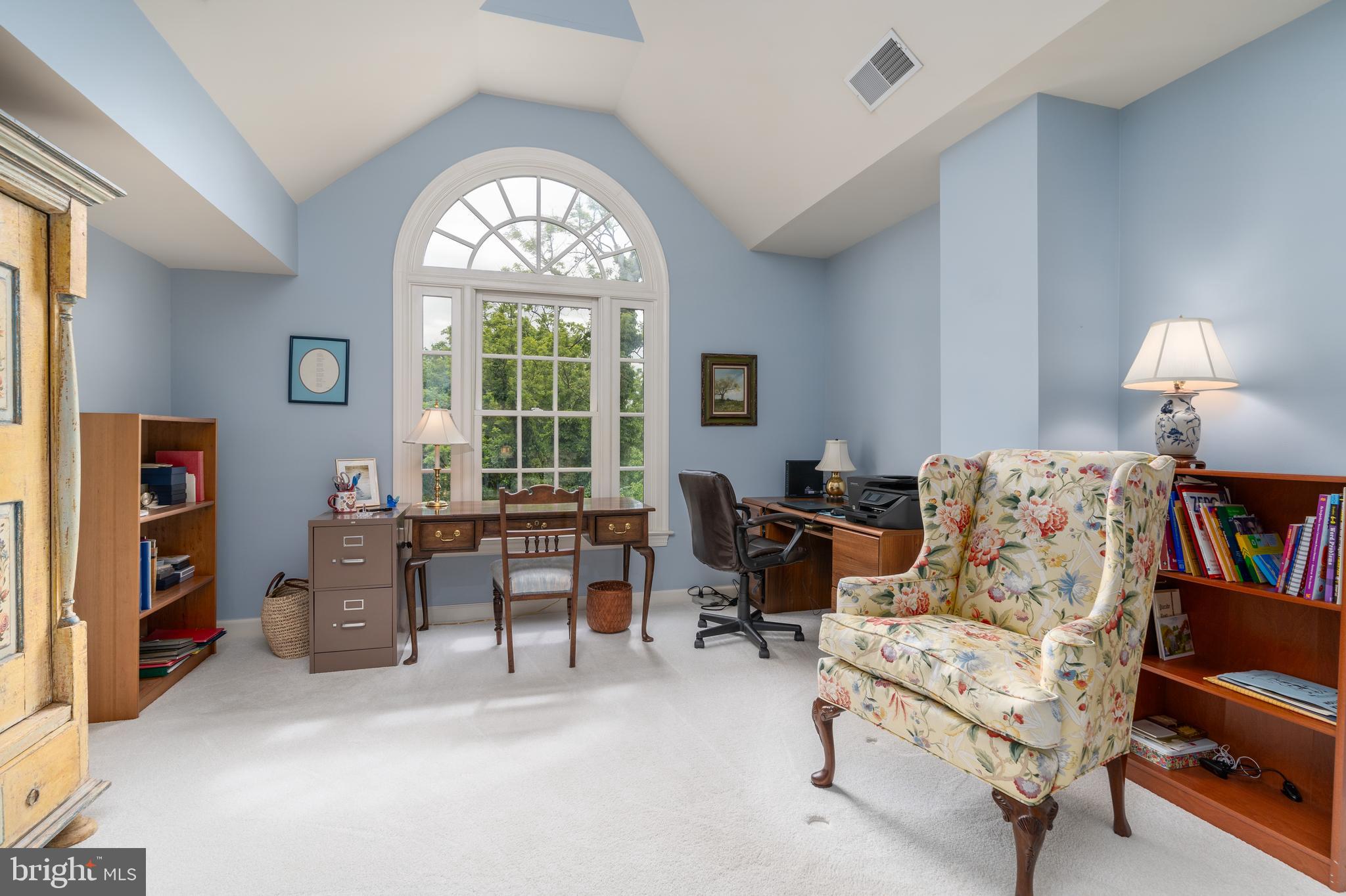 KINGS CLOISTER - Residential
