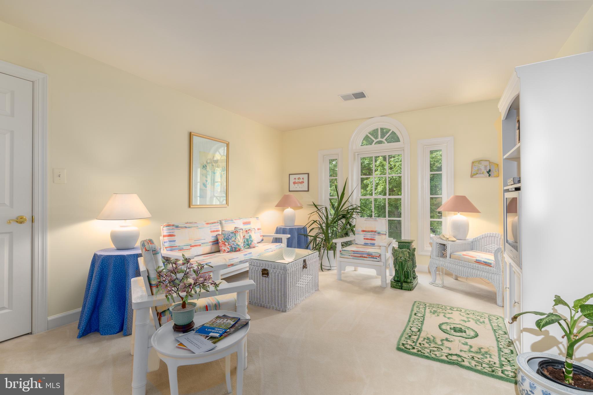 KINGS CLOISTER - Residential
