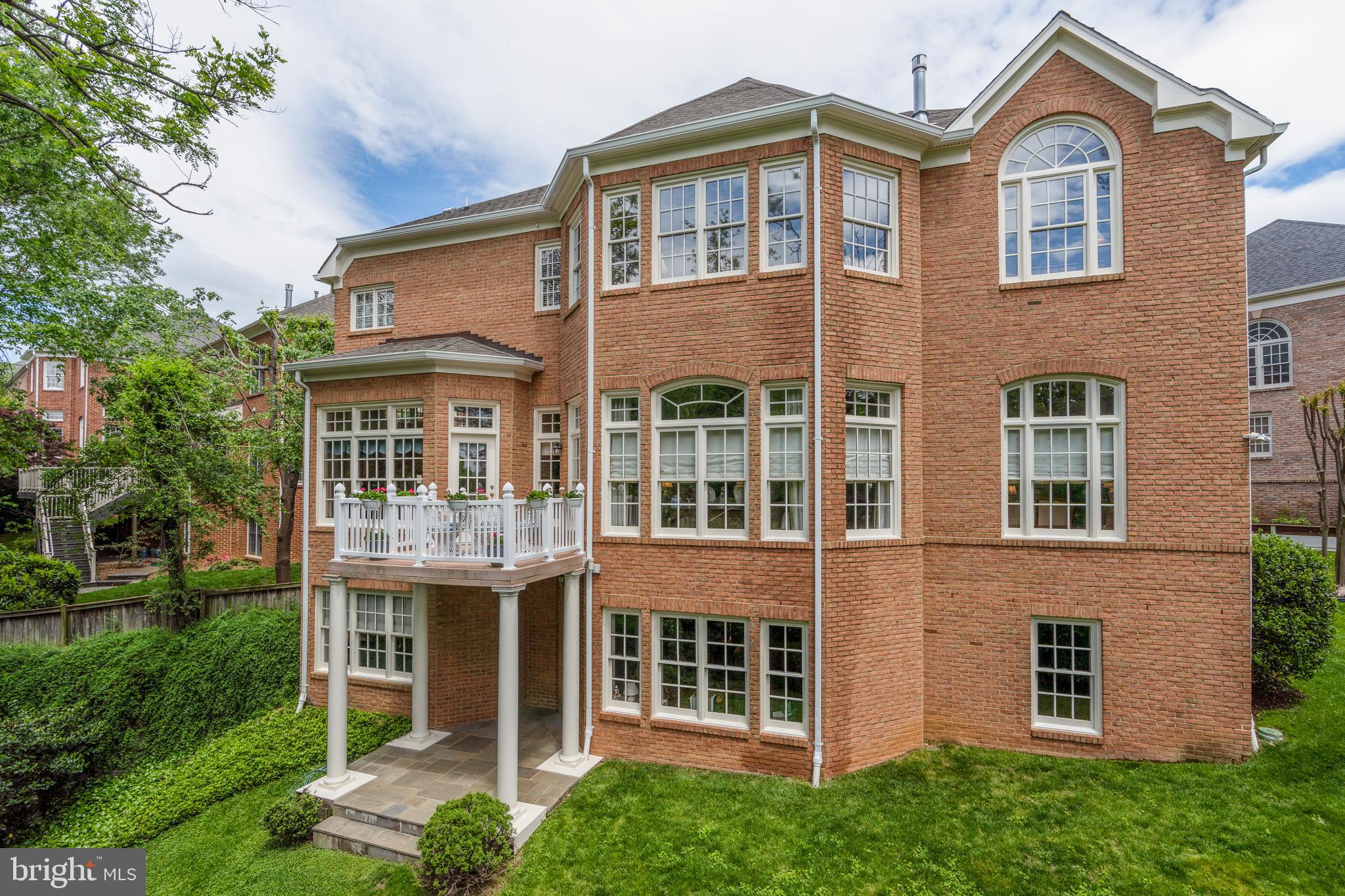 KINGS CLOISTER - Residential