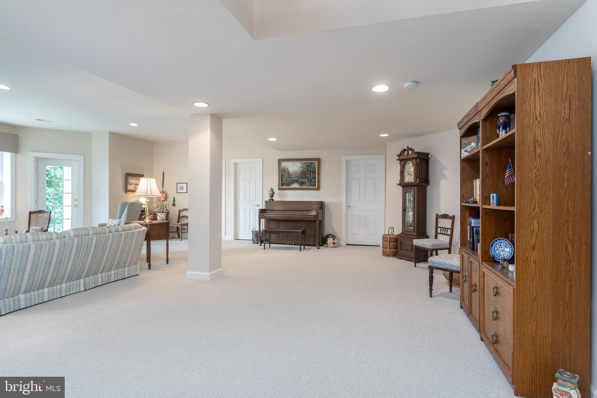 KINGS CLOISTER - Residential