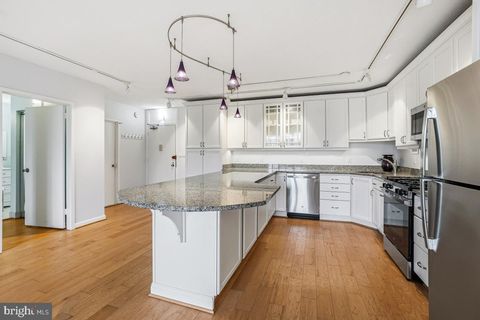 Photo of 4242 E West Highway #514, CHEVY CHASE, MD 20815 (MLS # MDMC2206562)