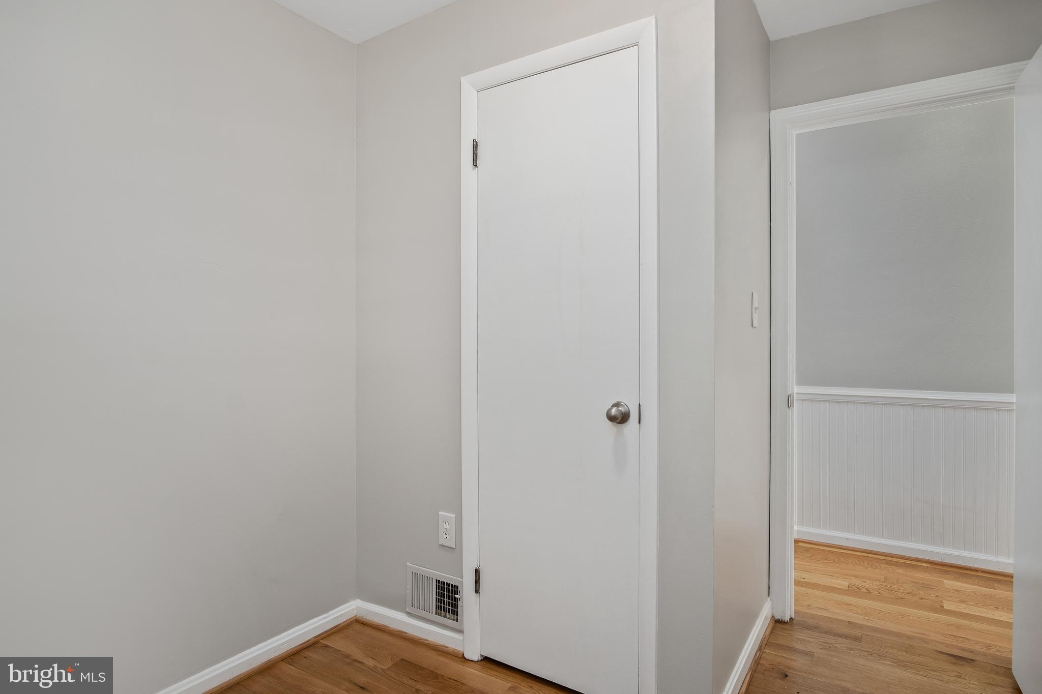 BARCROFT FOREST - Residential