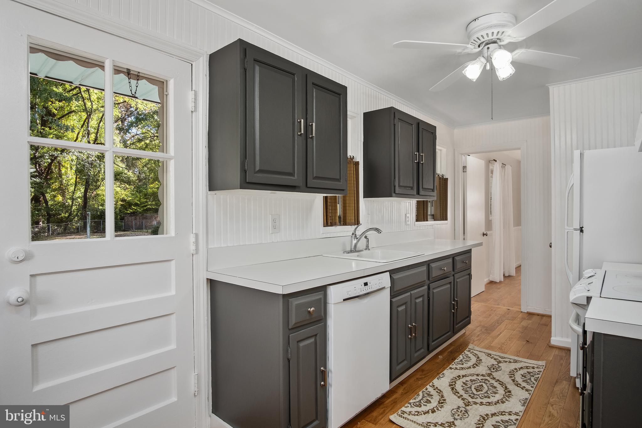 BARCROFT FOREST - Residential