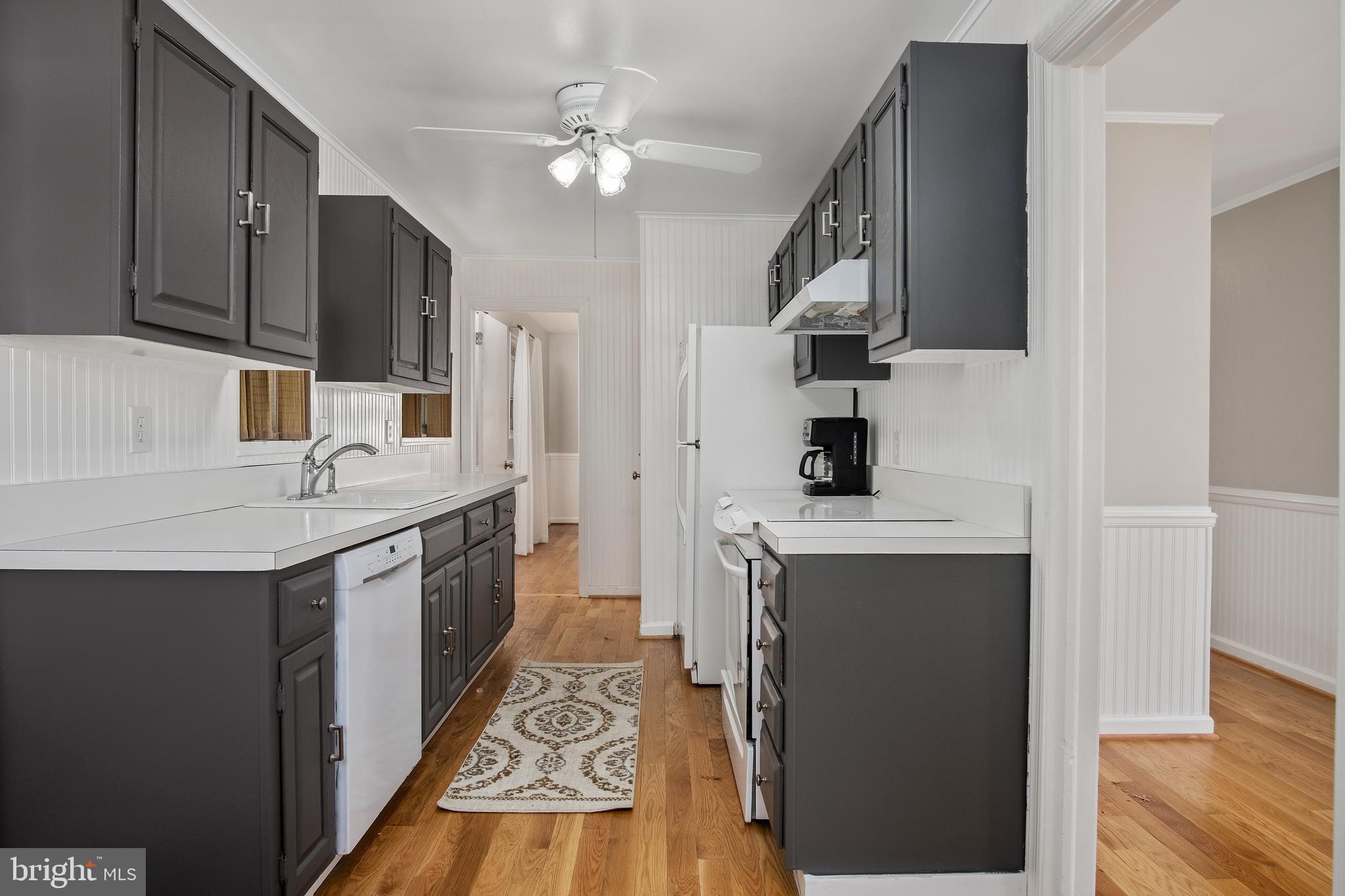 BARCROFT FOREST - Residential