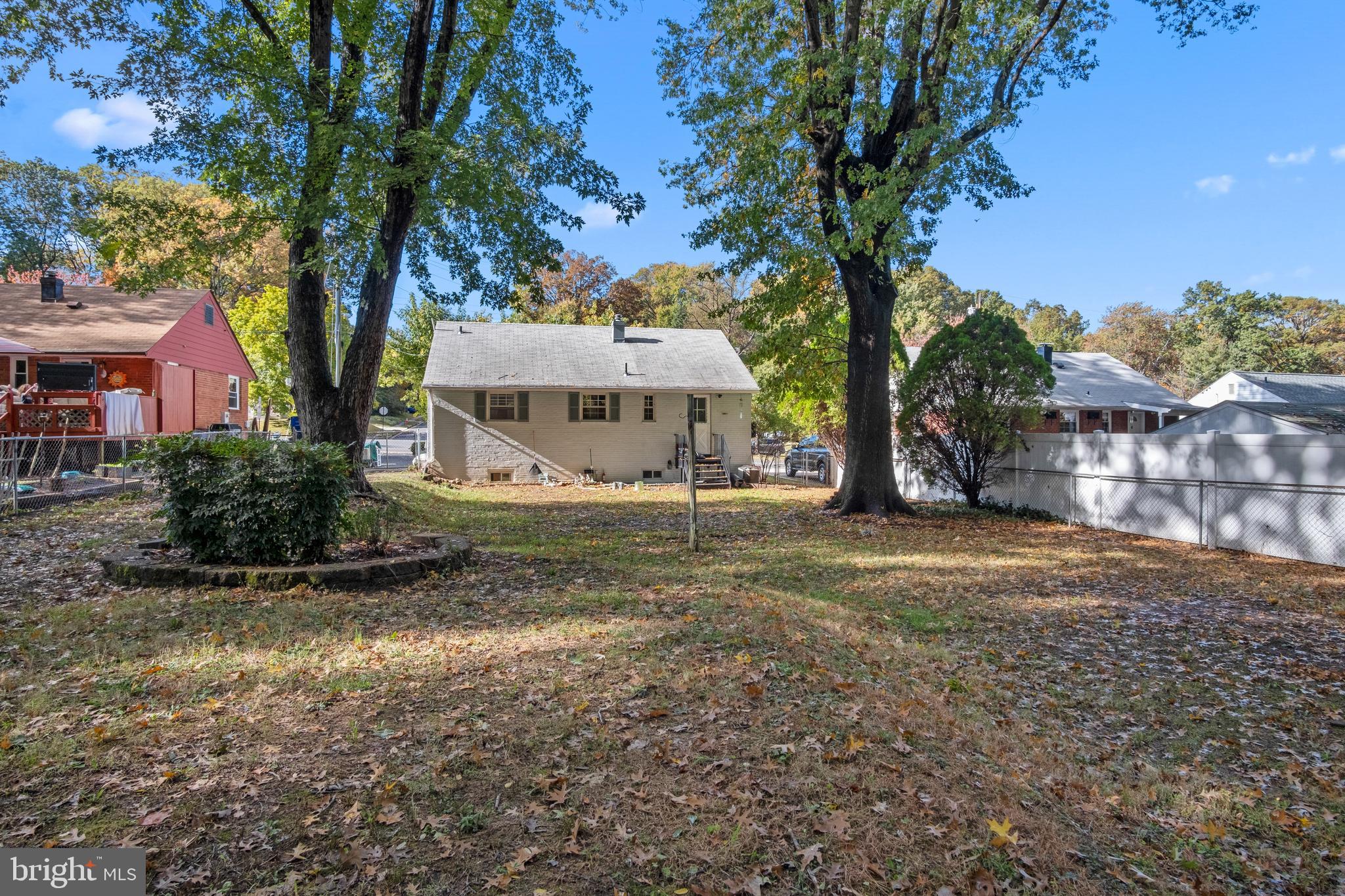 BARCROFT FOREST - Residential