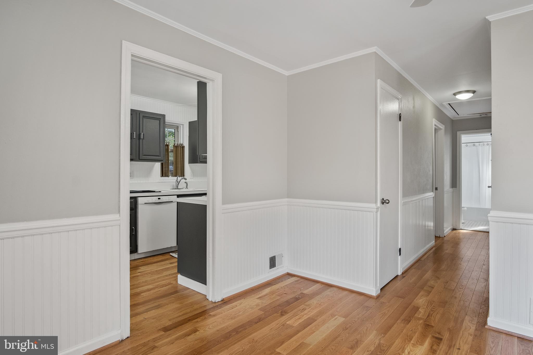 BARCROFT FOREST - Residential