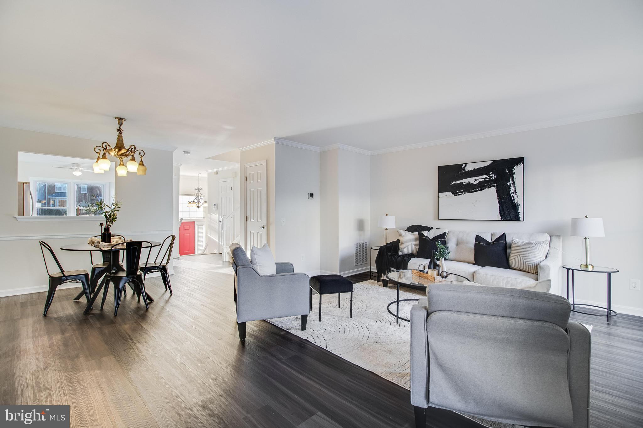 SEVEN OAKS - Residential