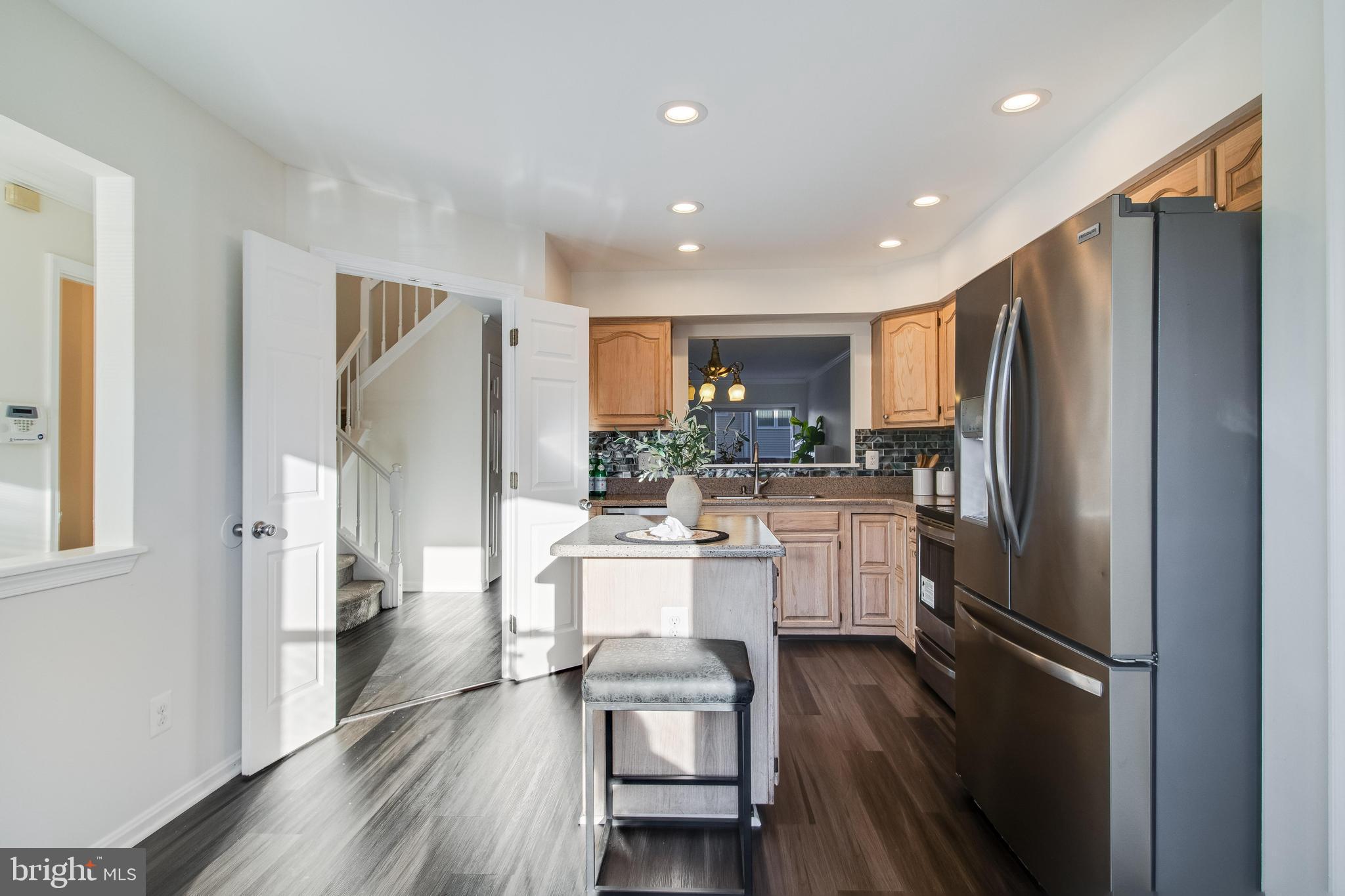 SEVEN OAKS - Residential