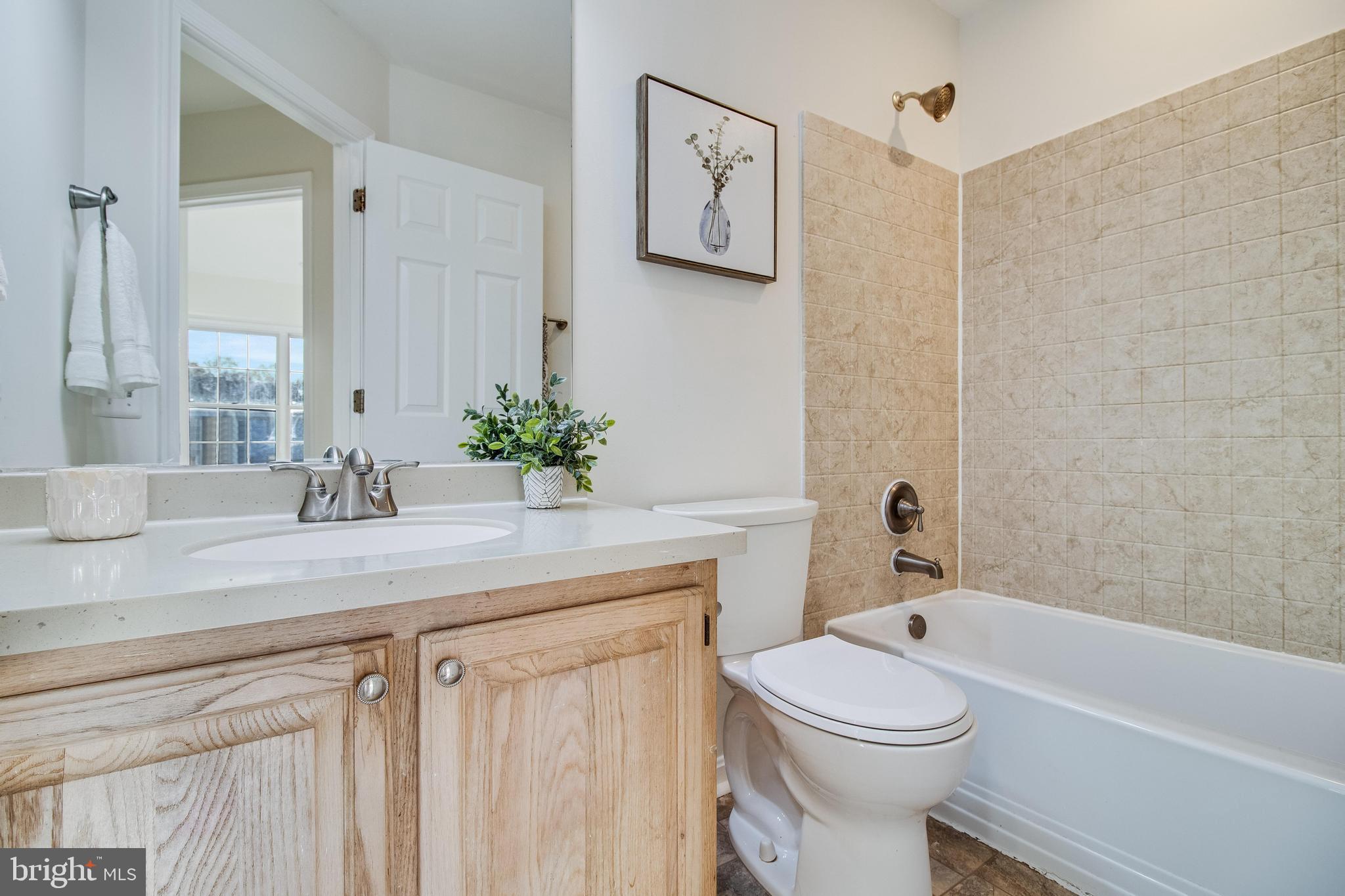 SEVEN OAKS - Residential