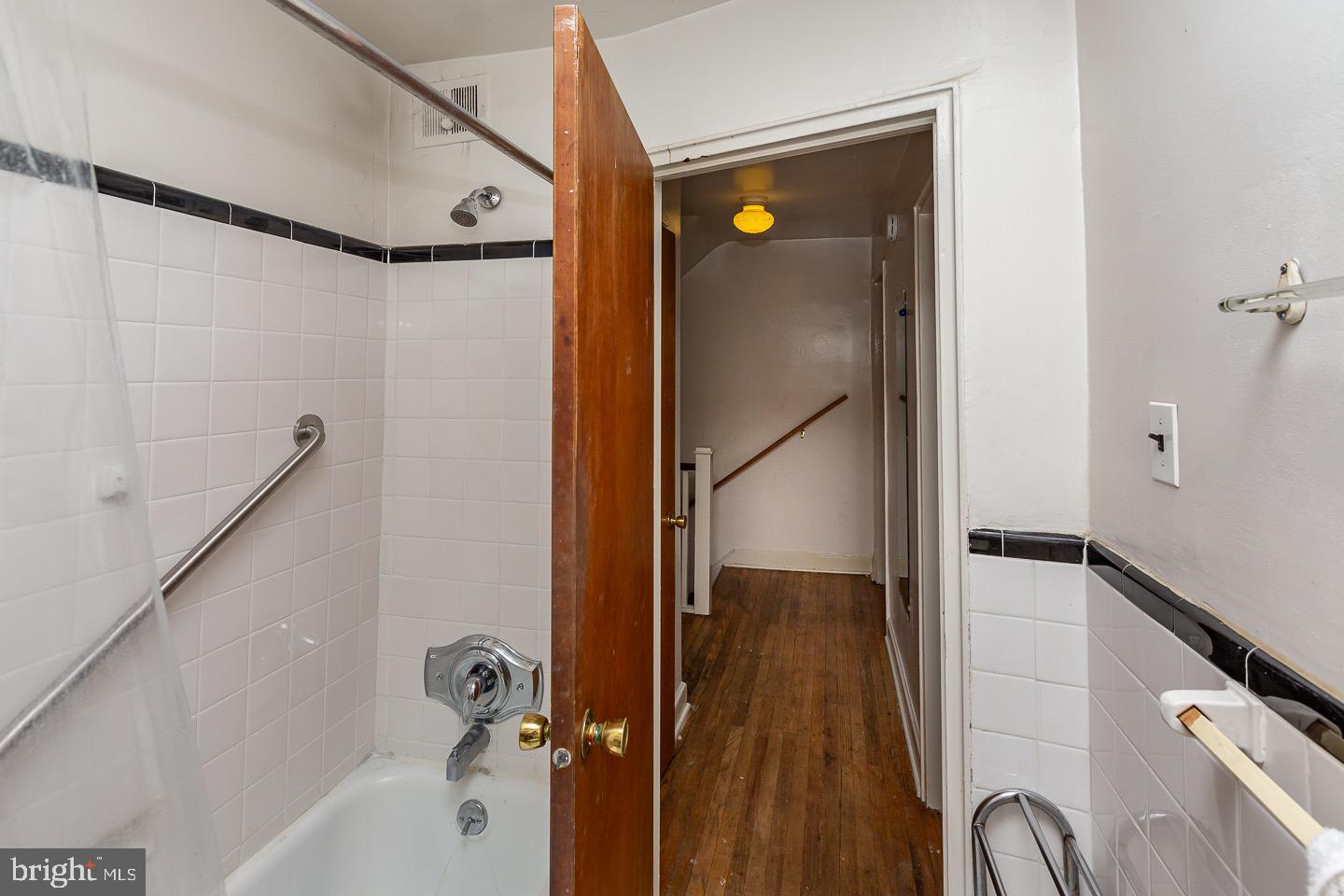 DREXEL HILL - Residential