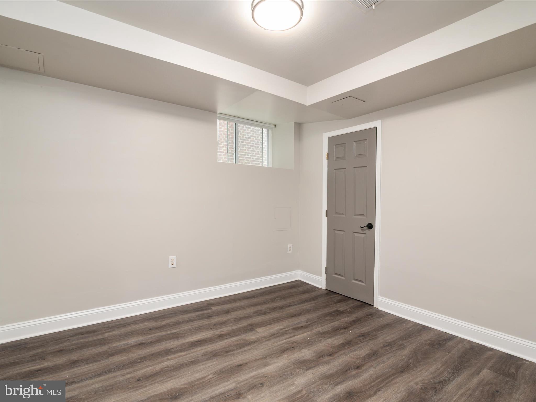 GUILFORD - Residential Lease