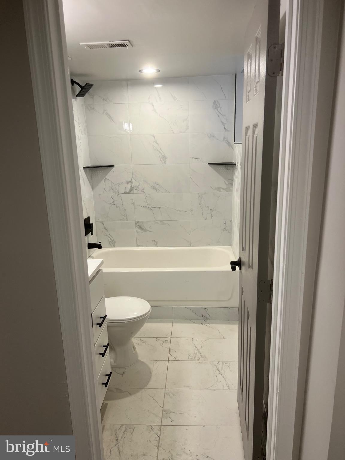 GUILFORD - Residential Lease