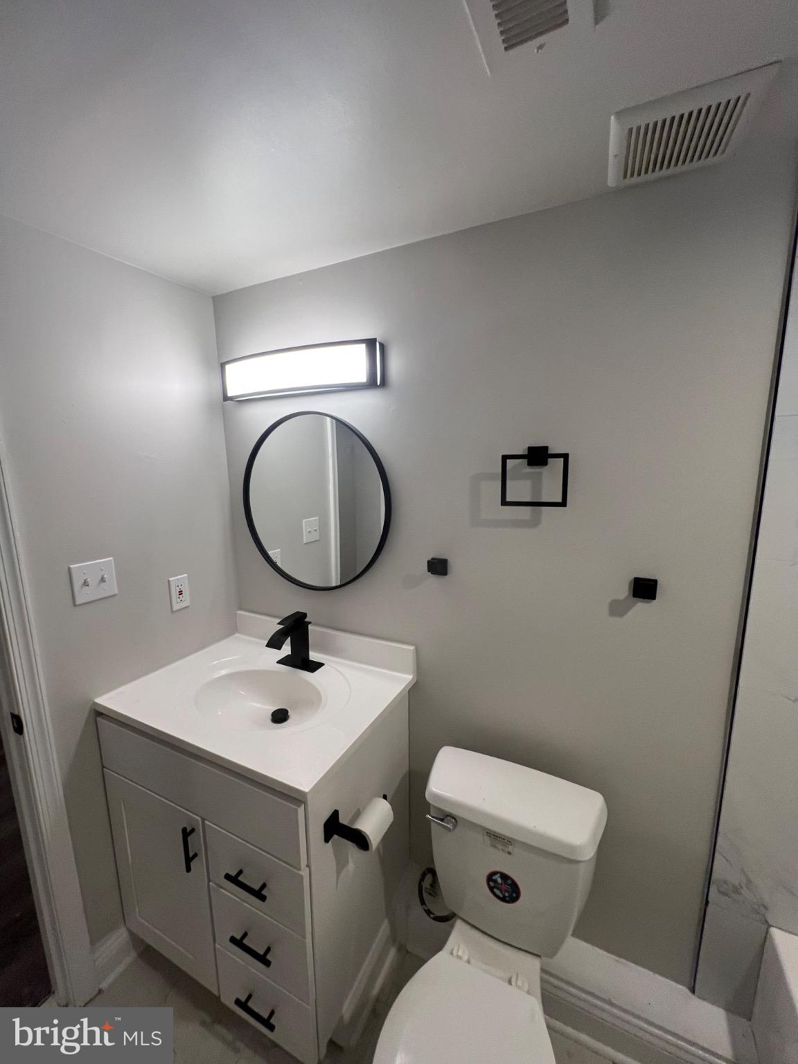 GUILFORD - Residential Lease