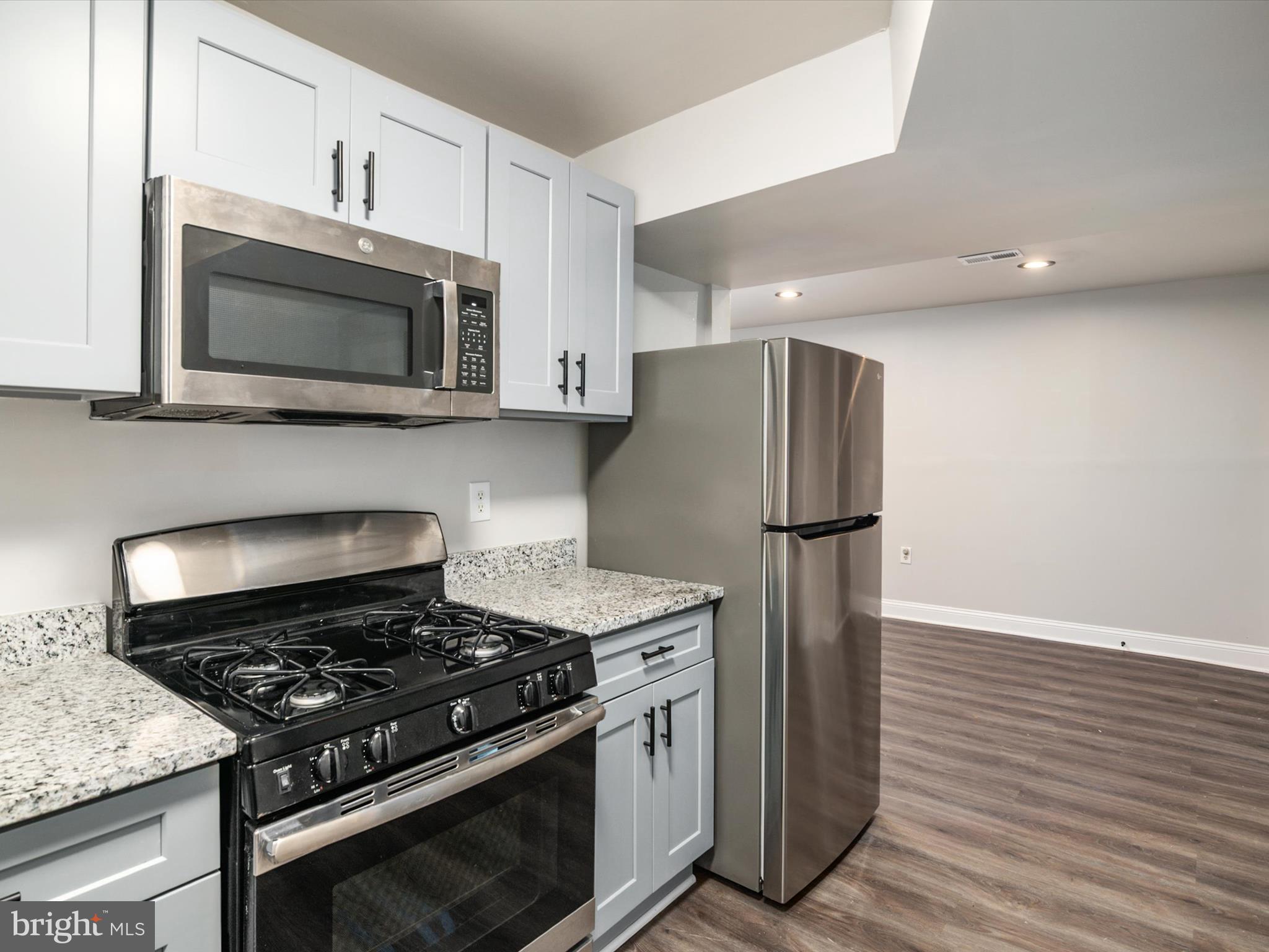 GUILFORD - Residential Lease