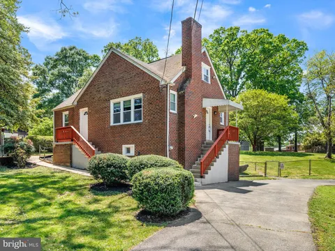 7005 Old Branch Avenue, Temple Hills, MD MLS: MDPG2150580
