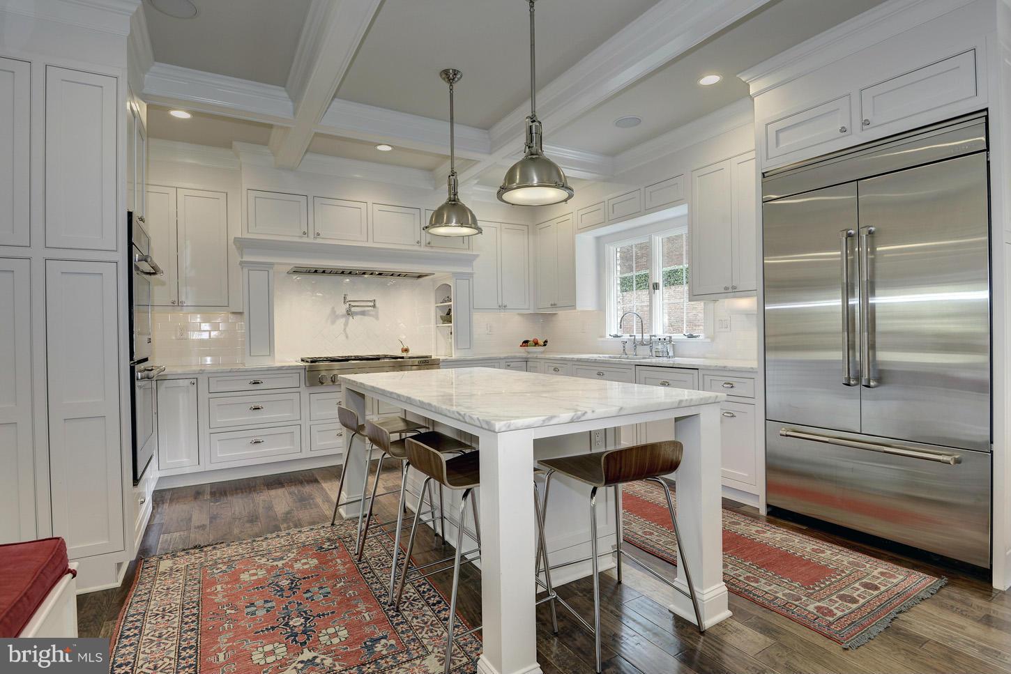 BANNOCKBURN ESTATES - Residential