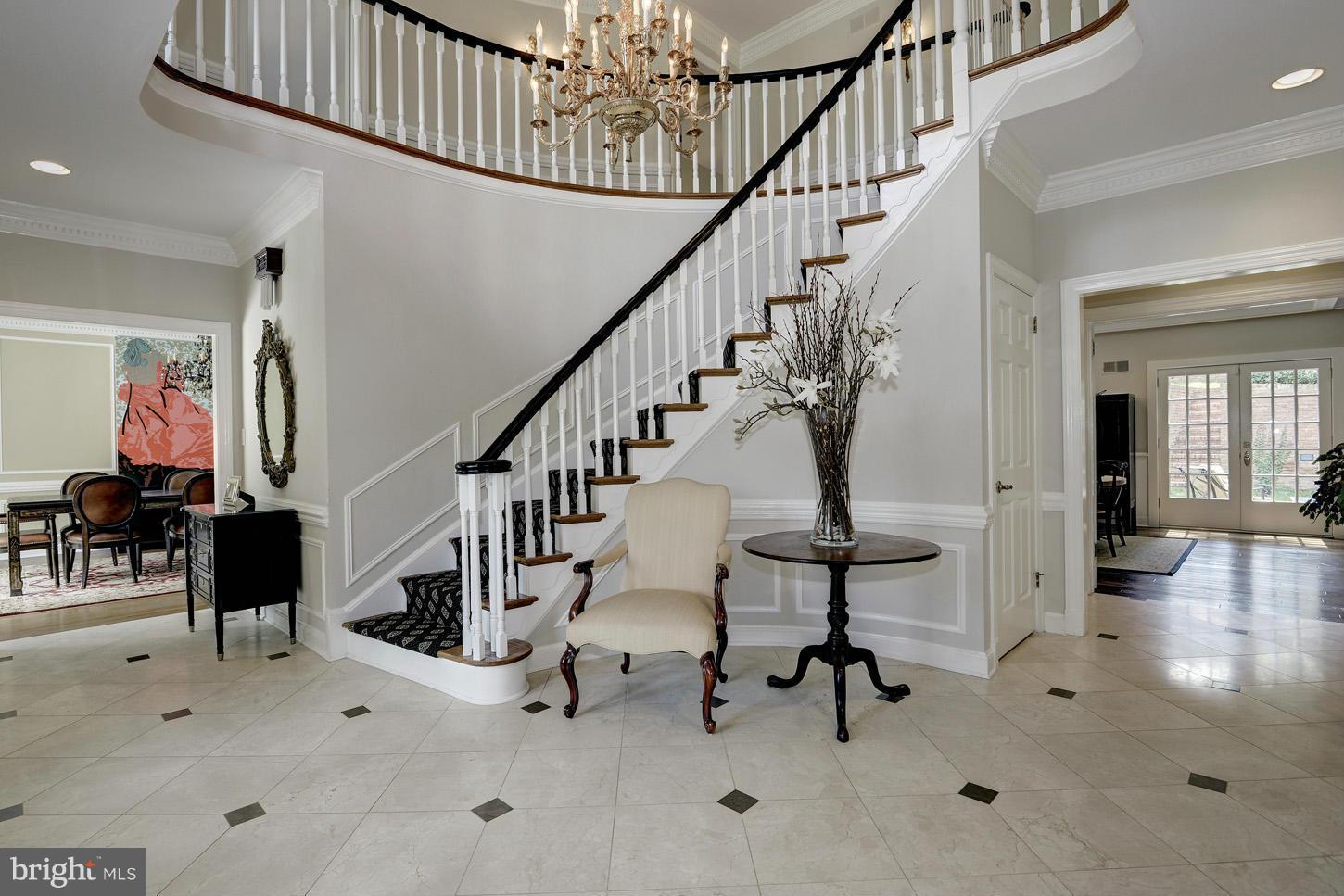 BANNOCKBURN ESTATES - Residential