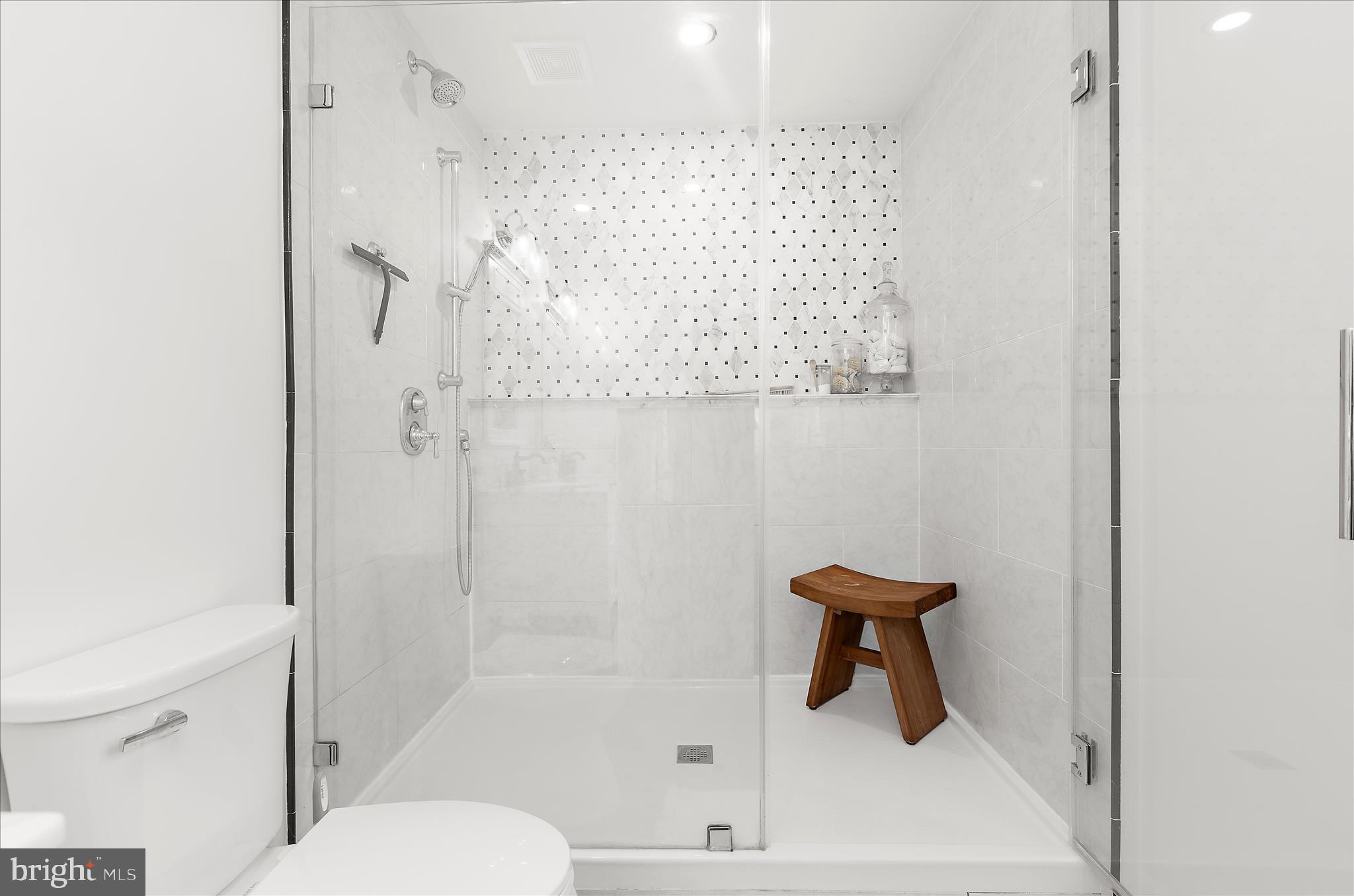 HOMEWOOD - Residential