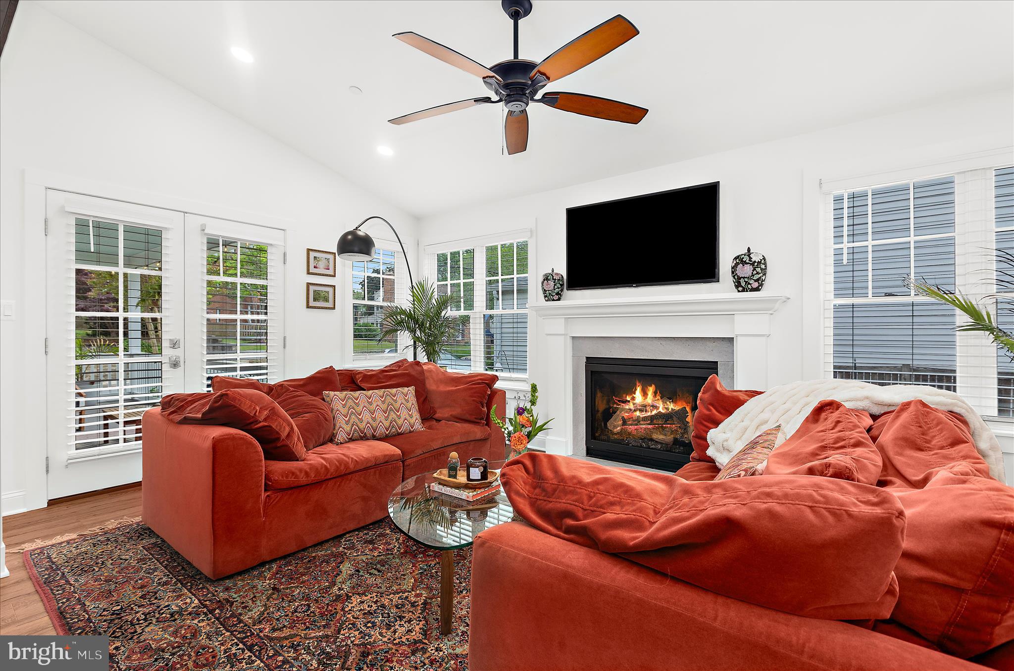 HOMEWOOD - Residential