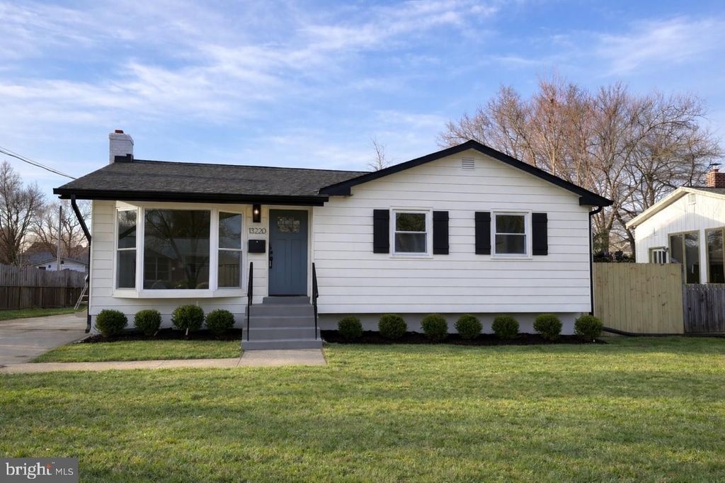 Photo of 13220 Superior Street, ROCKVILLE, MD 20853 (MLS # MDMC2214676)