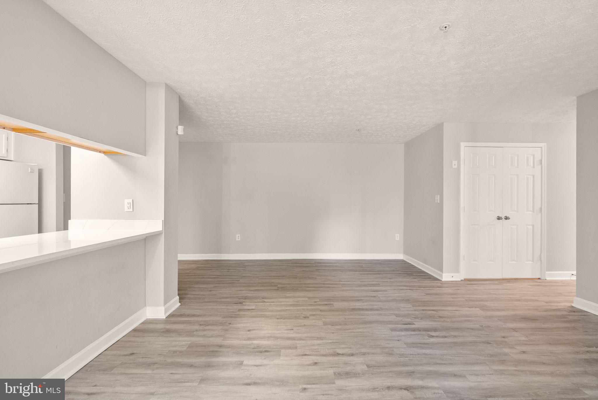 6900 SAINT IGNATIUS DRIVE 0102