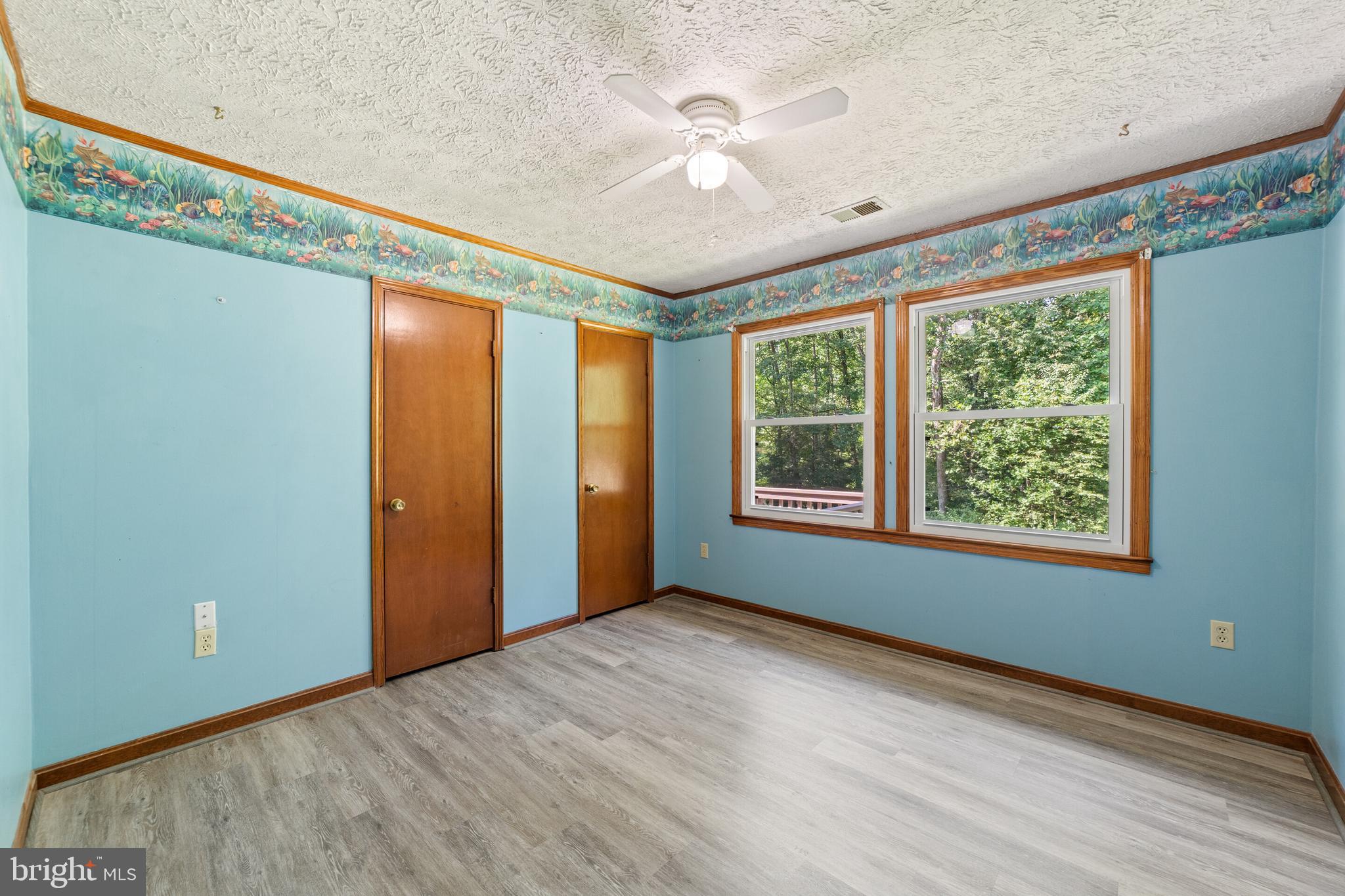 WATERLOO WOODS - Residential