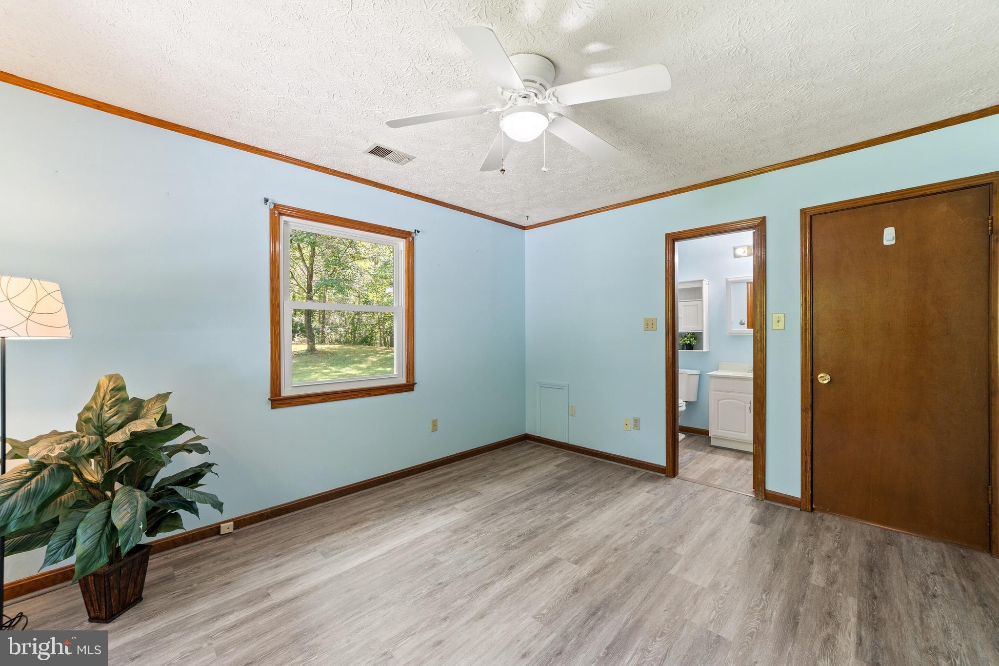 WATERLOO WOODS - Residential