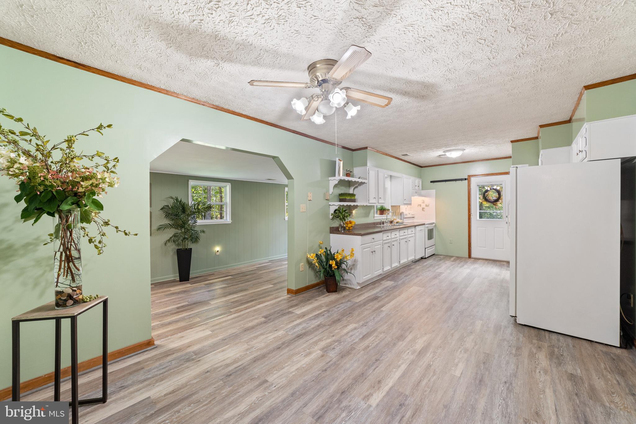 WATERLOO WOODS - Residential