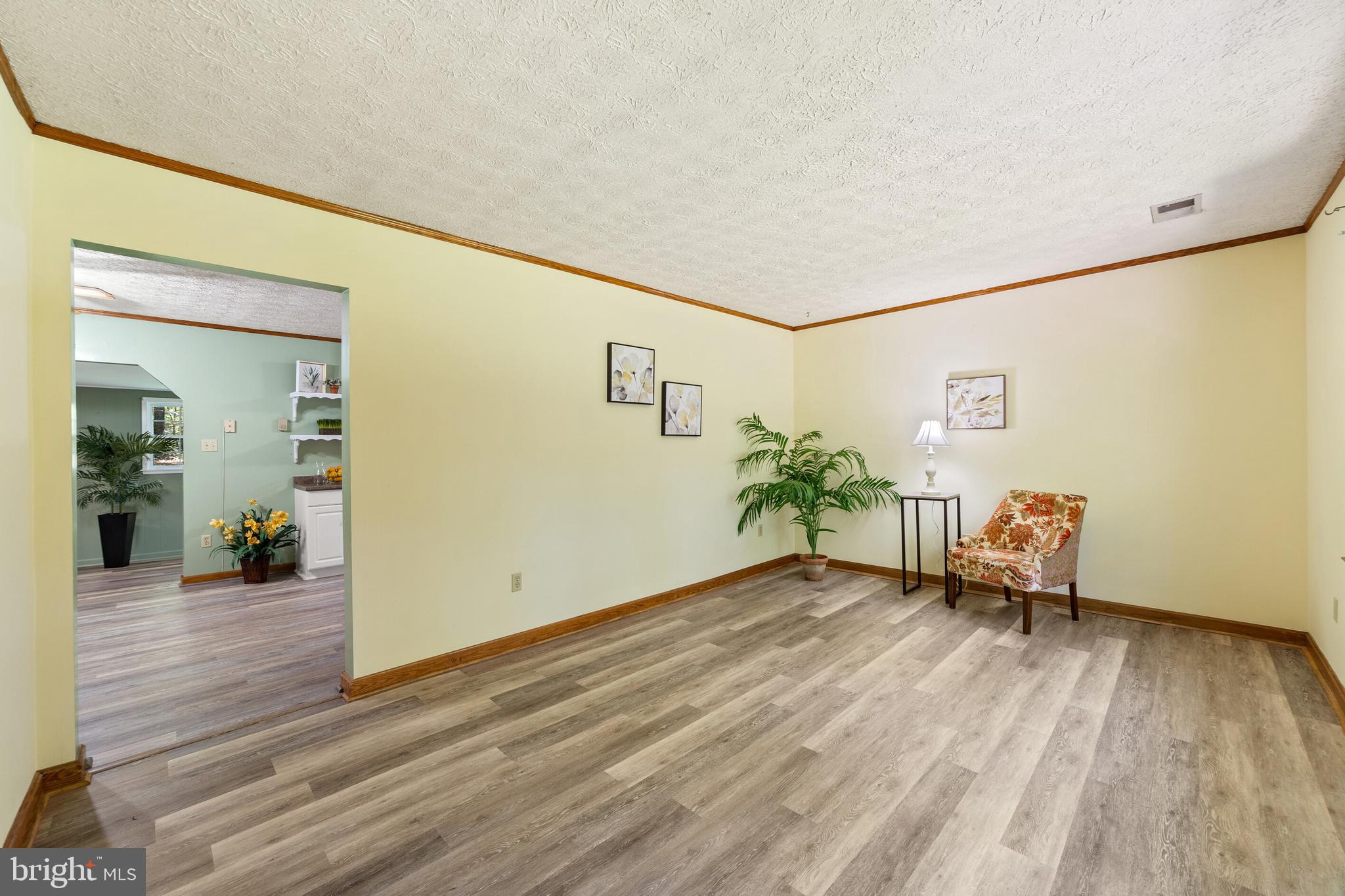 WATERLOO WOODS - Residential