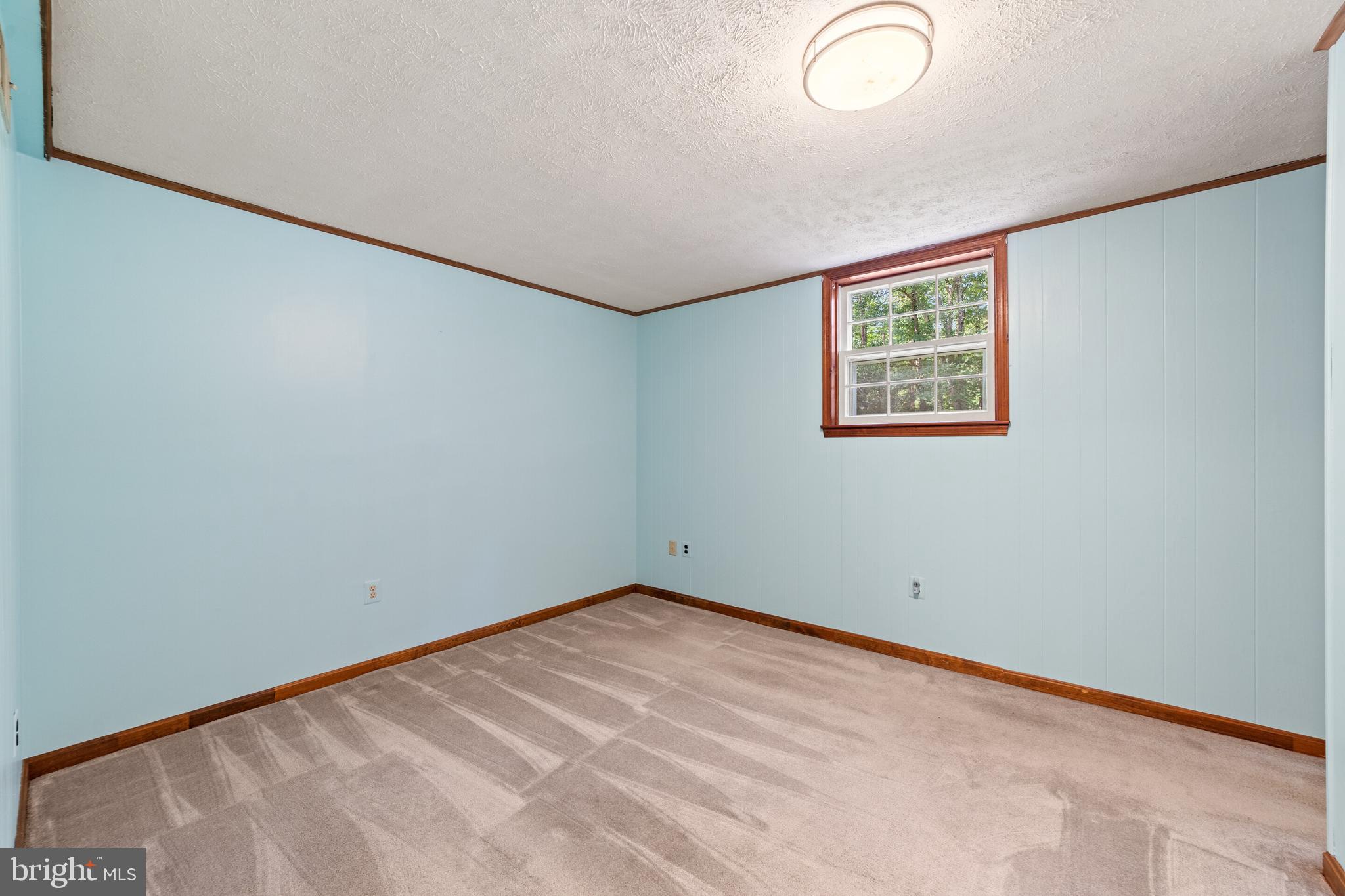 WATERLOO WOODS - Residential