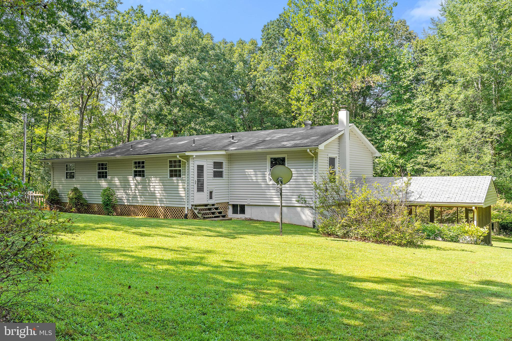 WATERLOO WOODS - Residential