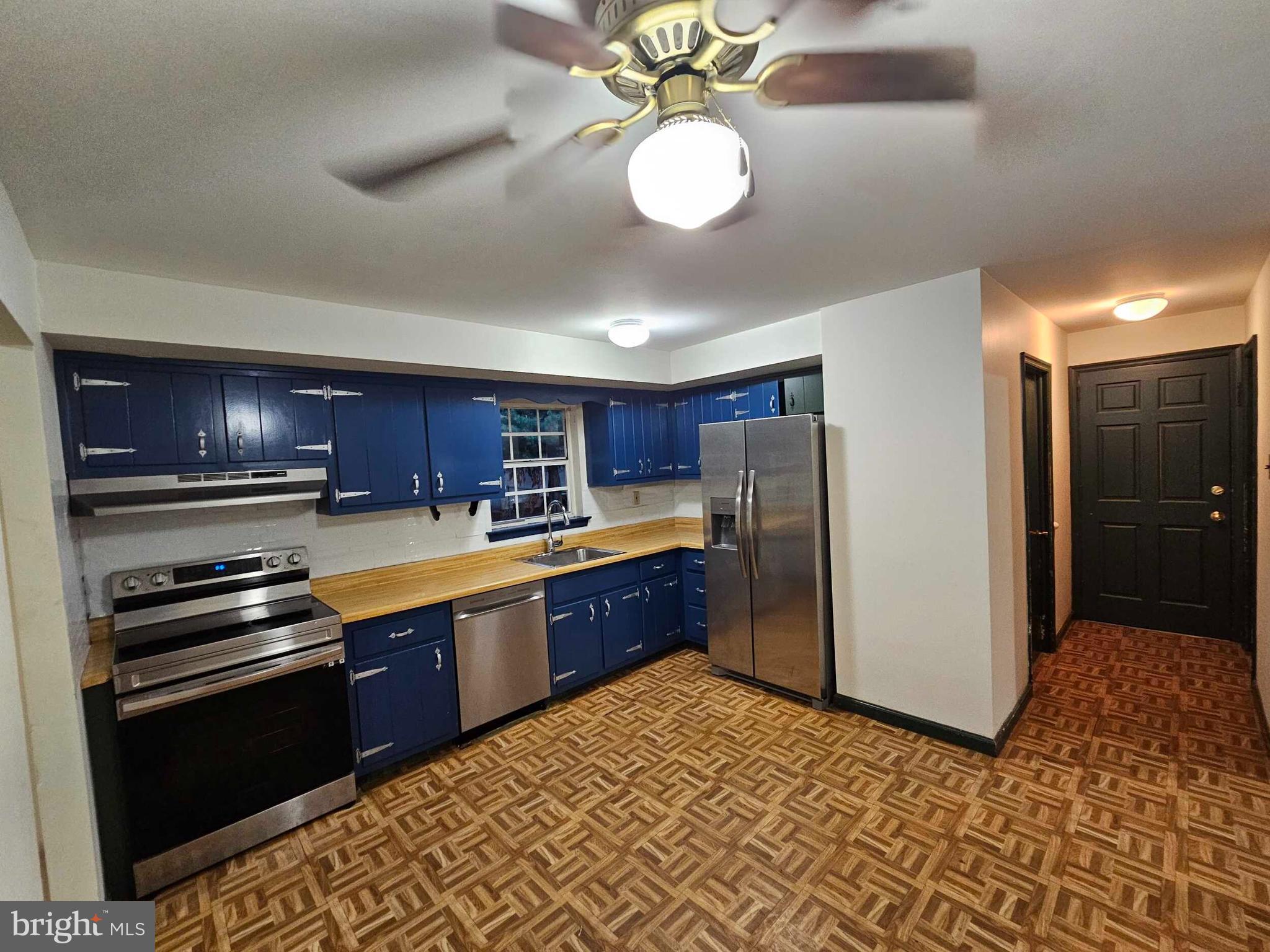 Priced To Sell Fast! Sought After 3 Level Colonial, Spacious Kitchen, Spacious Bedrooms, Fireplace, Deck, Fenced Backyard, Driveway, Much More!! Just Waiting For Your Personal Cosmetics and Updates to Make it Shine. Close to Schools, Shopping and Commuter Routes. This Will Not Last! Sold As-Is.