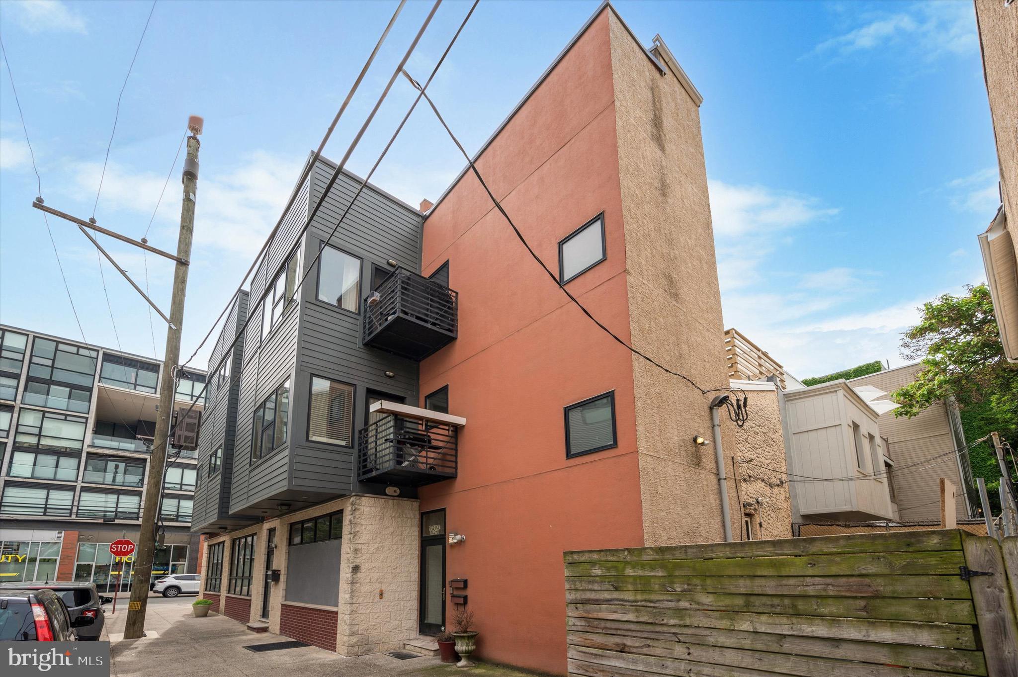 NORTHERN LIBERTIES - Commercial Sale