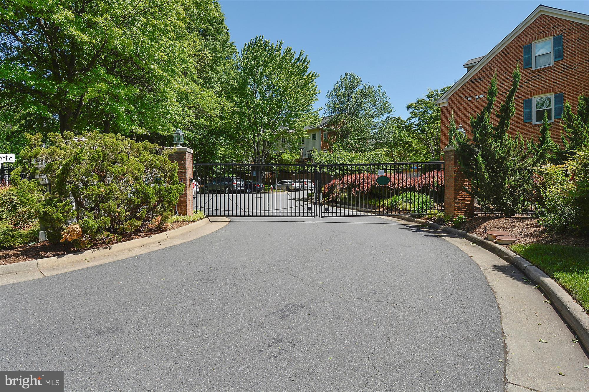 THE COVE - Residential