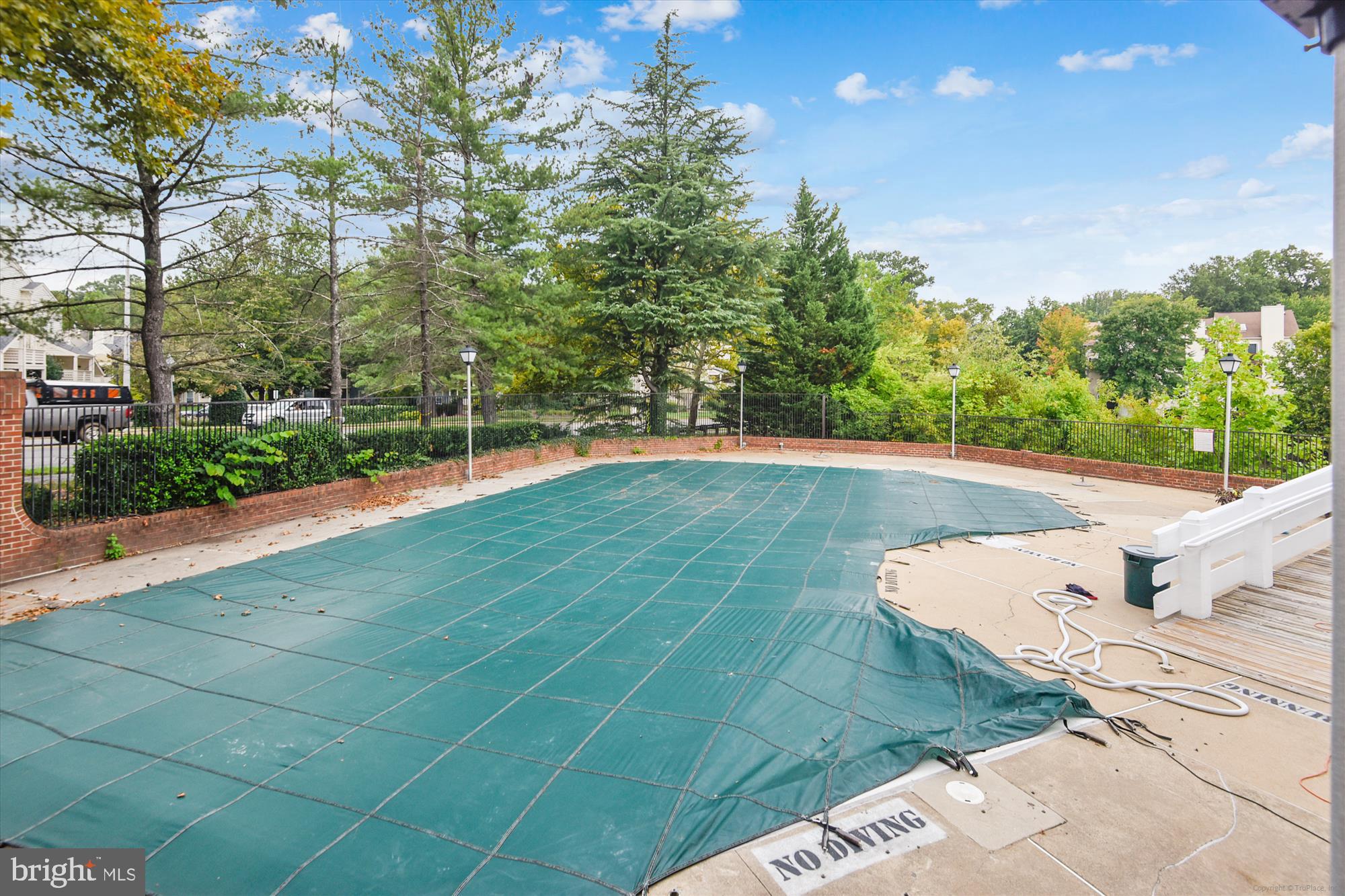 THE COVE - Residential