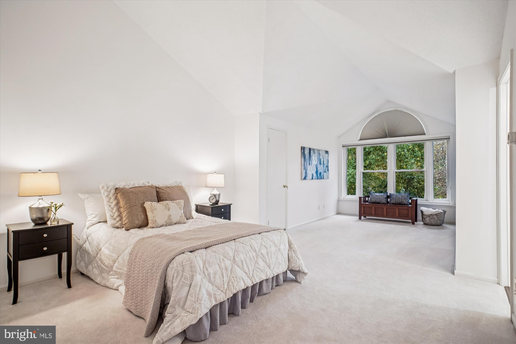 THE COVE - Residential