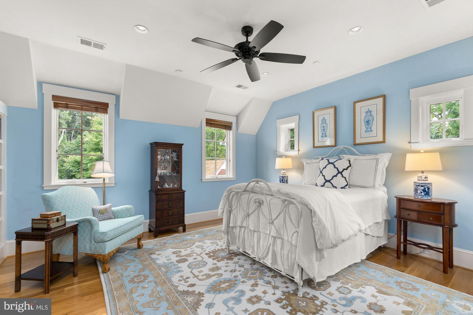 MERRY GO ROUND FARM - Residential