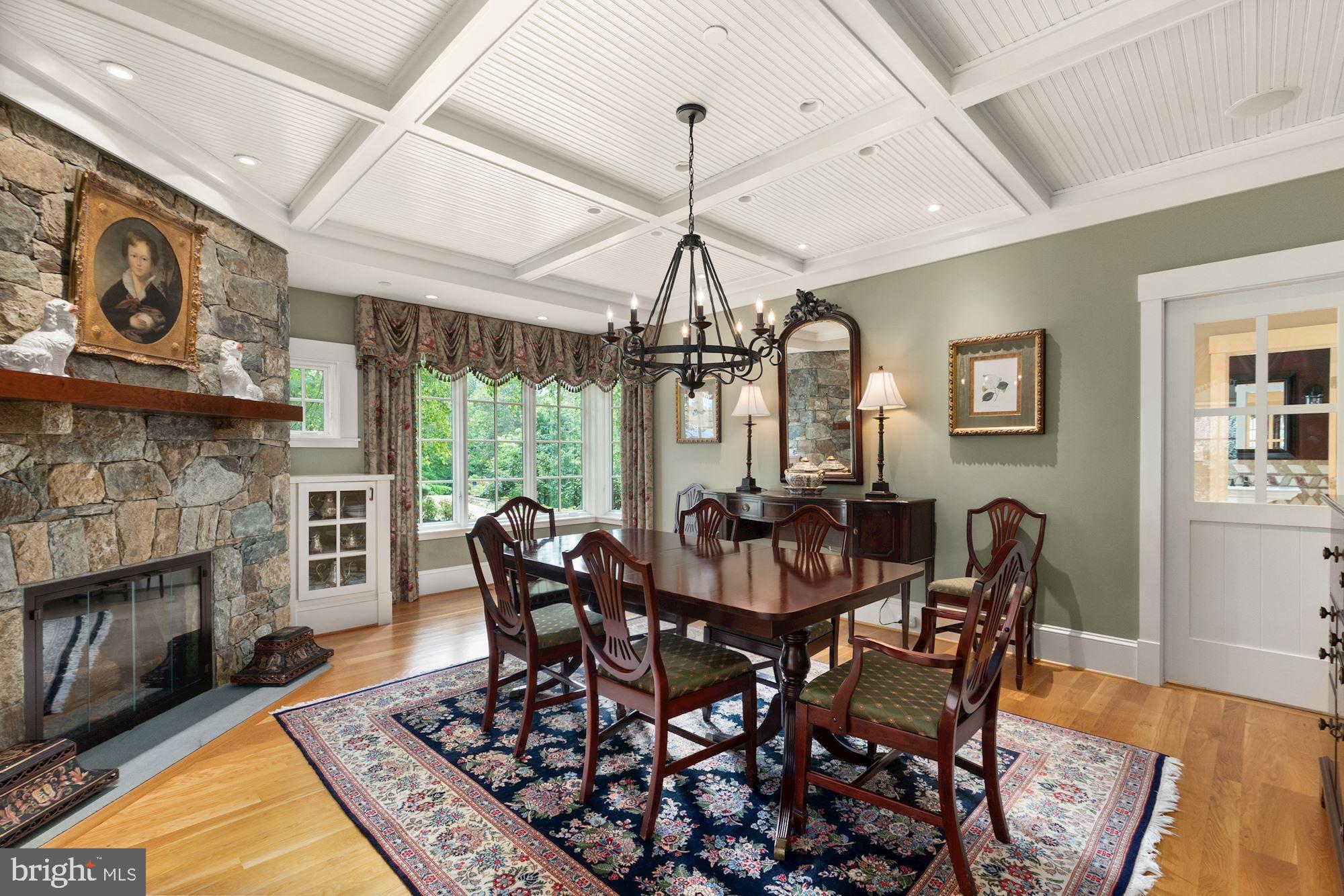 MERRY GO ROUND FARM - Residential