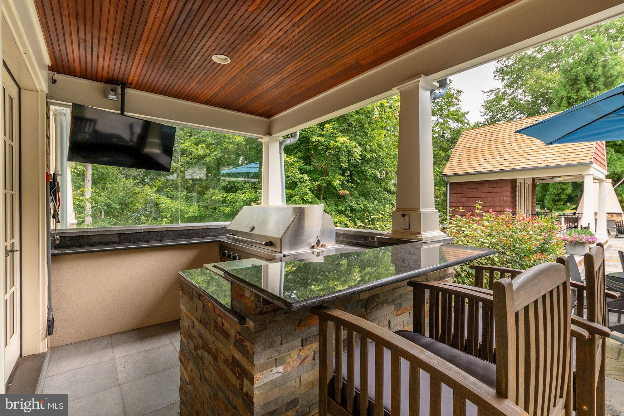 MERRY GO ROUND FARM - Residential