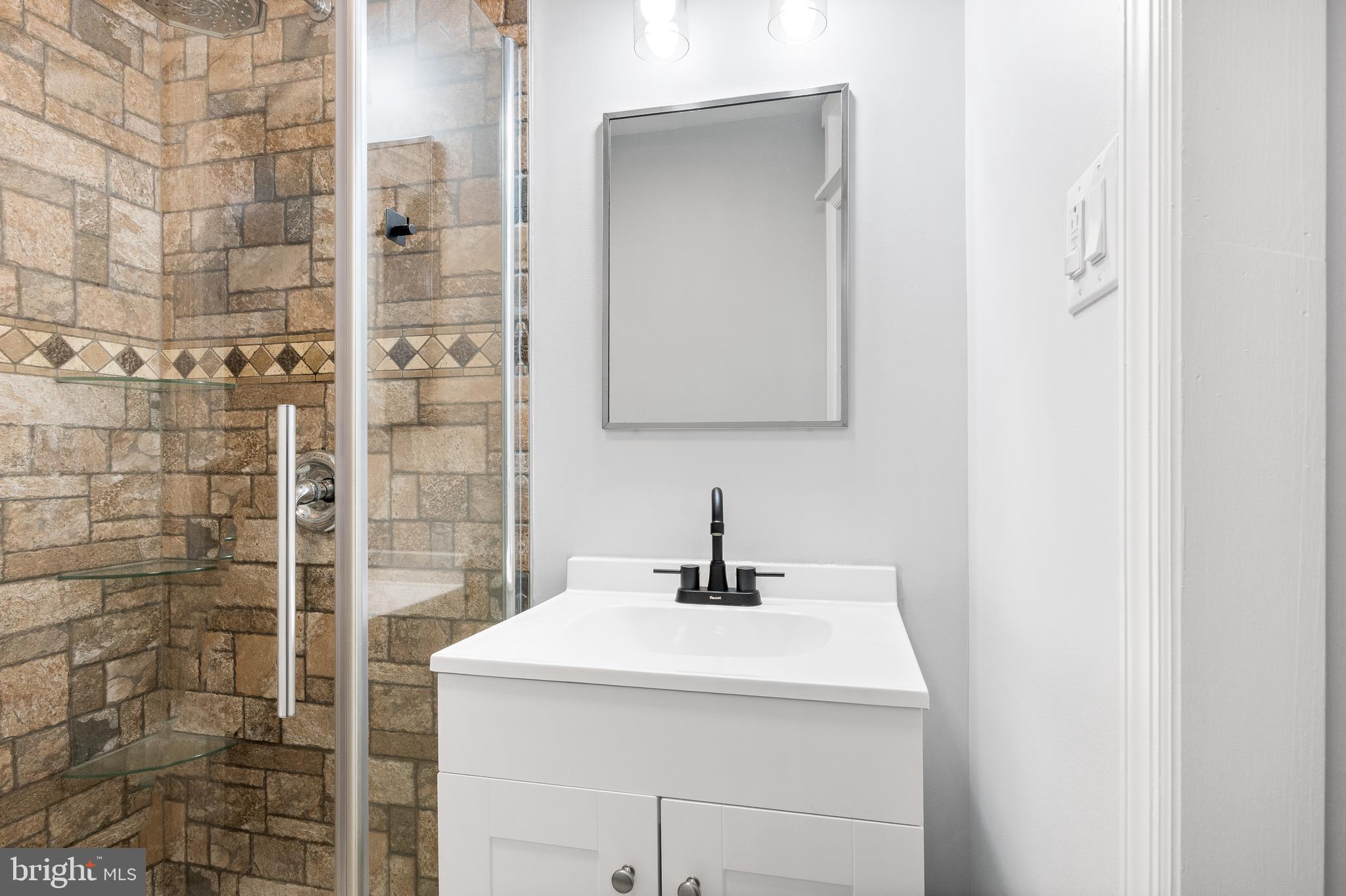 NORTHEAST READING - Residential