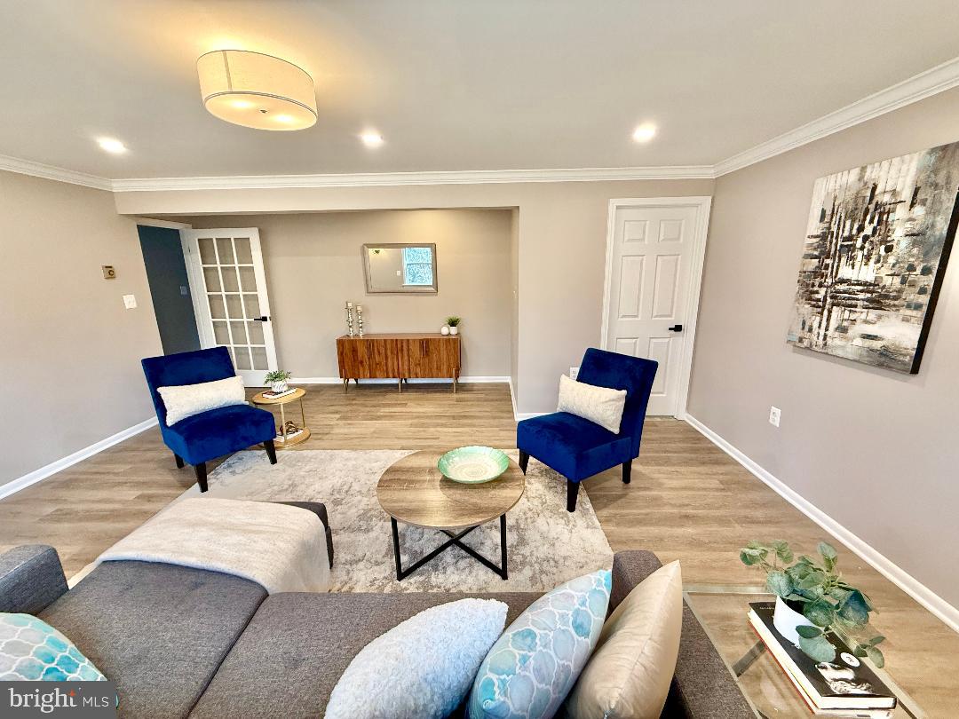 UPPER SENECA CREST - Residential