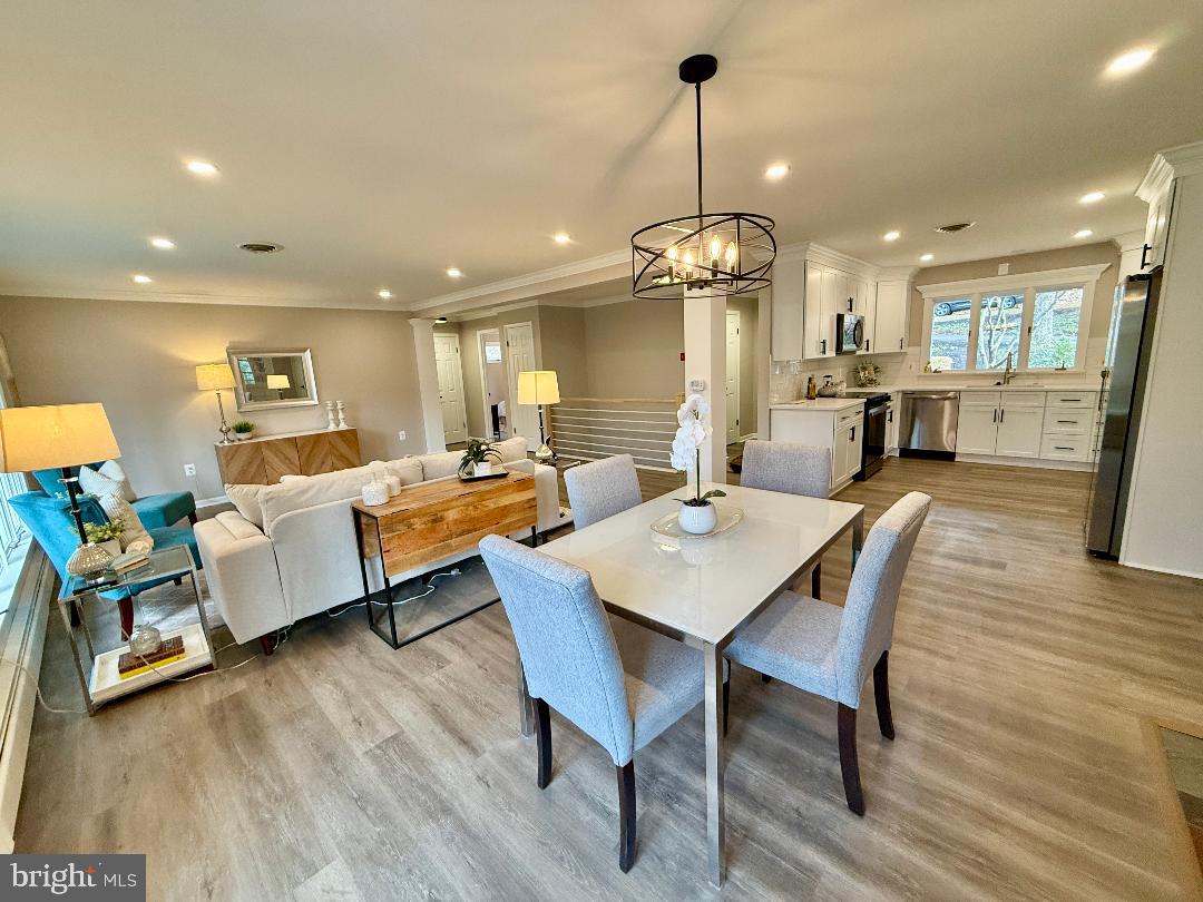 UPPER SENECA CREST - Residential