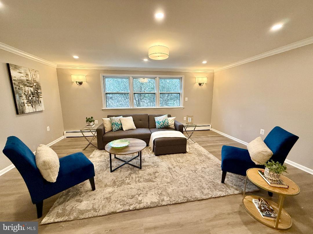 UPPER SENECA CREST - Residential