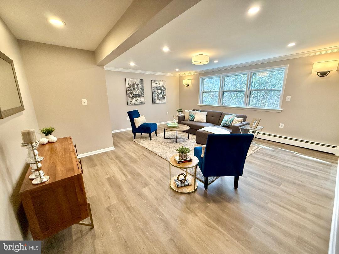 UPPER SENECA CREST - Residential