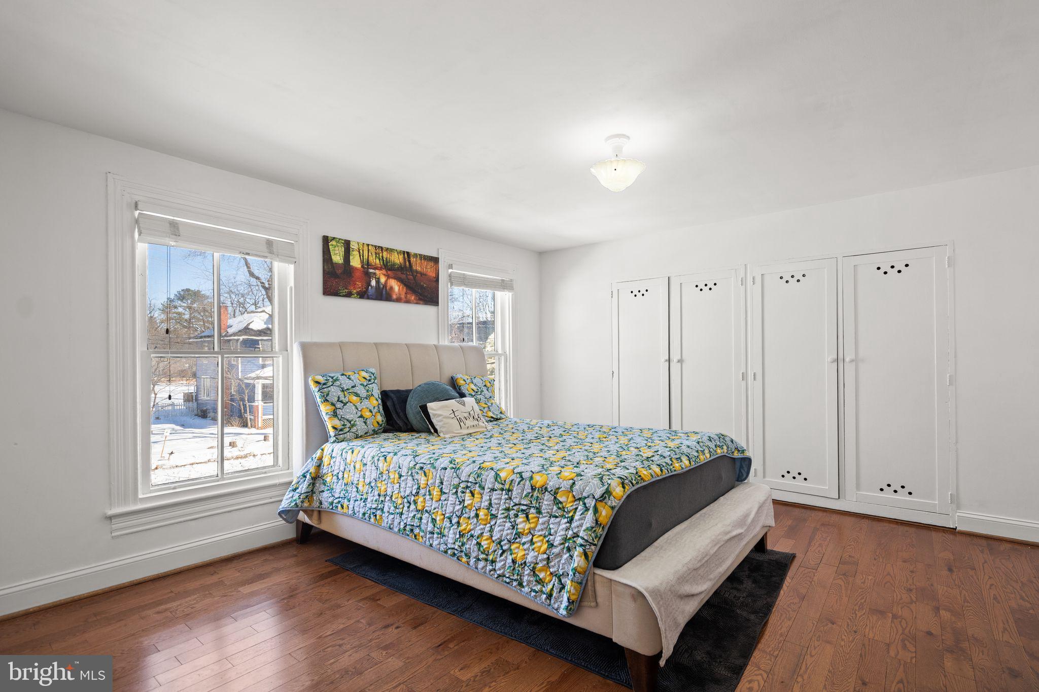 LAUREL - Residential