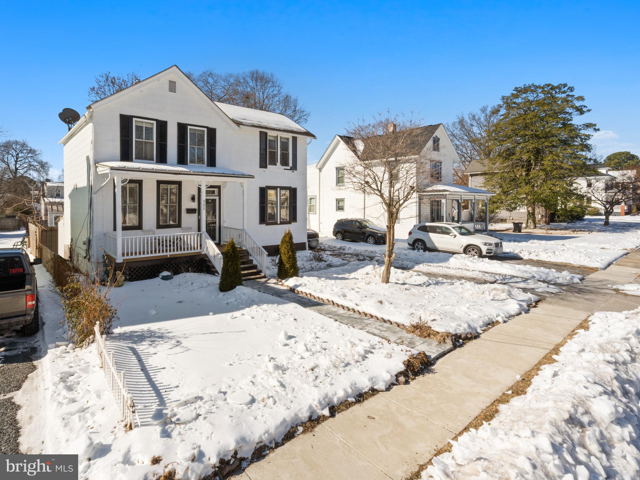 LAUREL - Residential