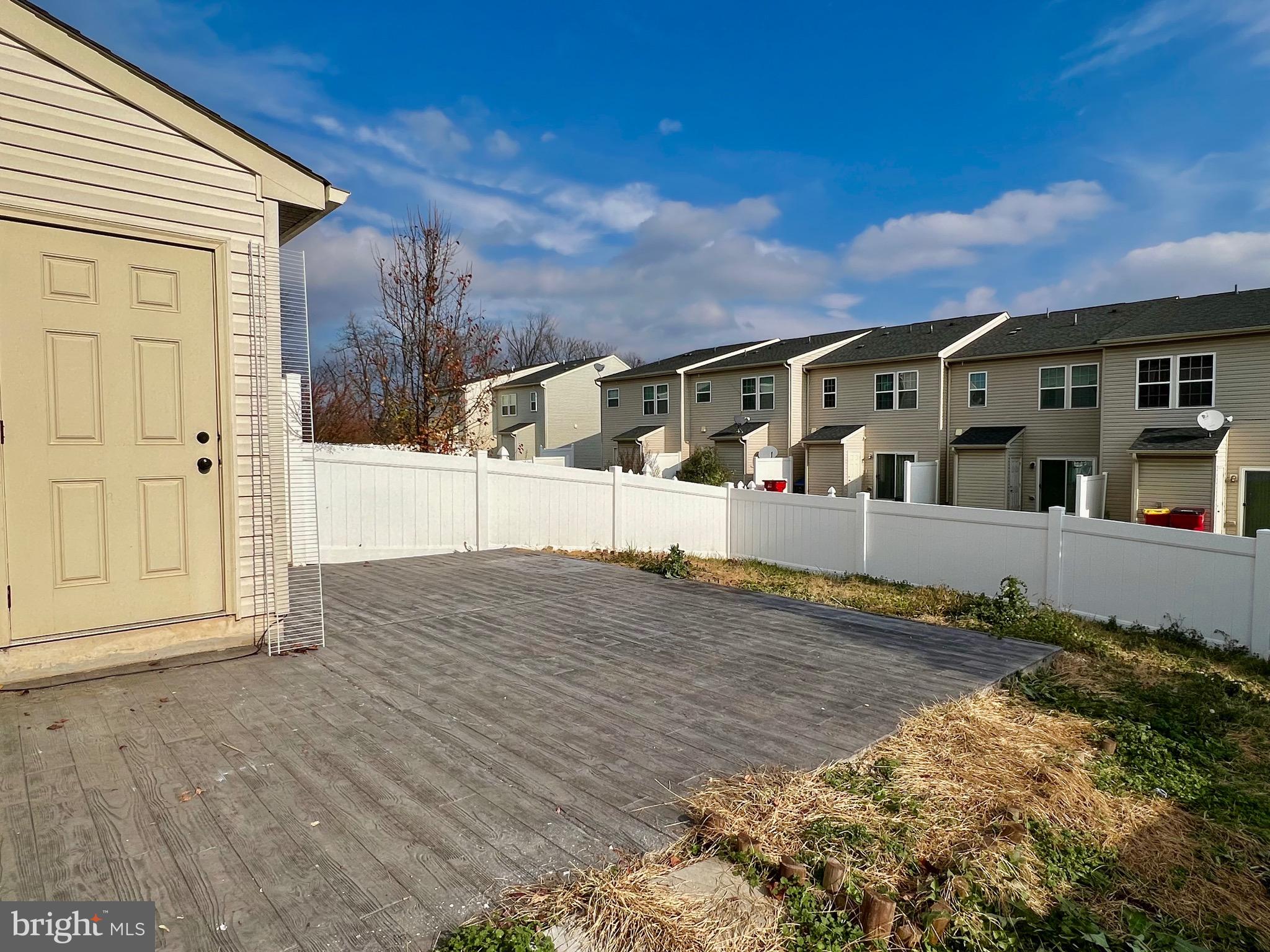 BROOKFIELD - Residential Lease