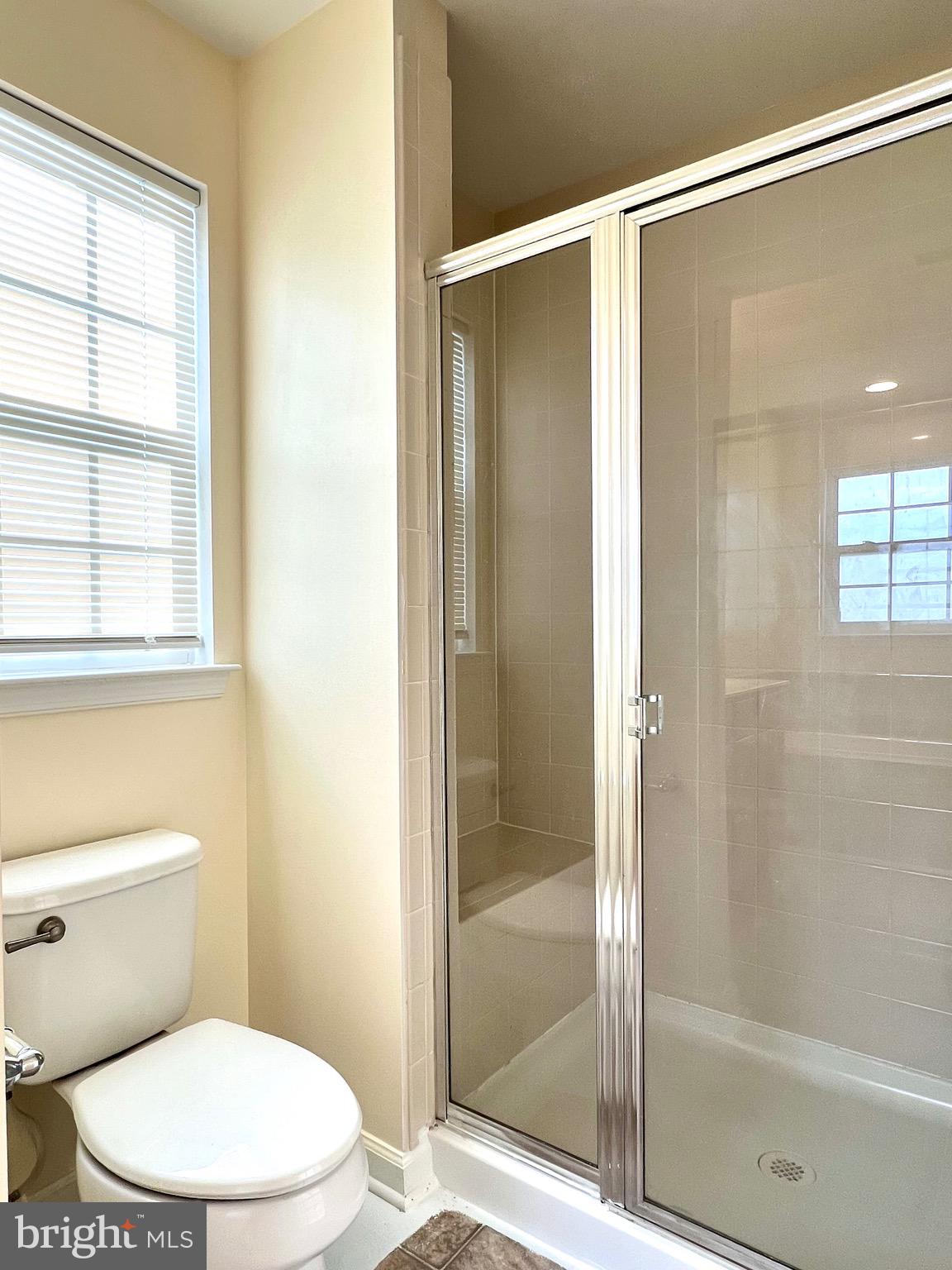 BROOKFIELD - Residential Lease