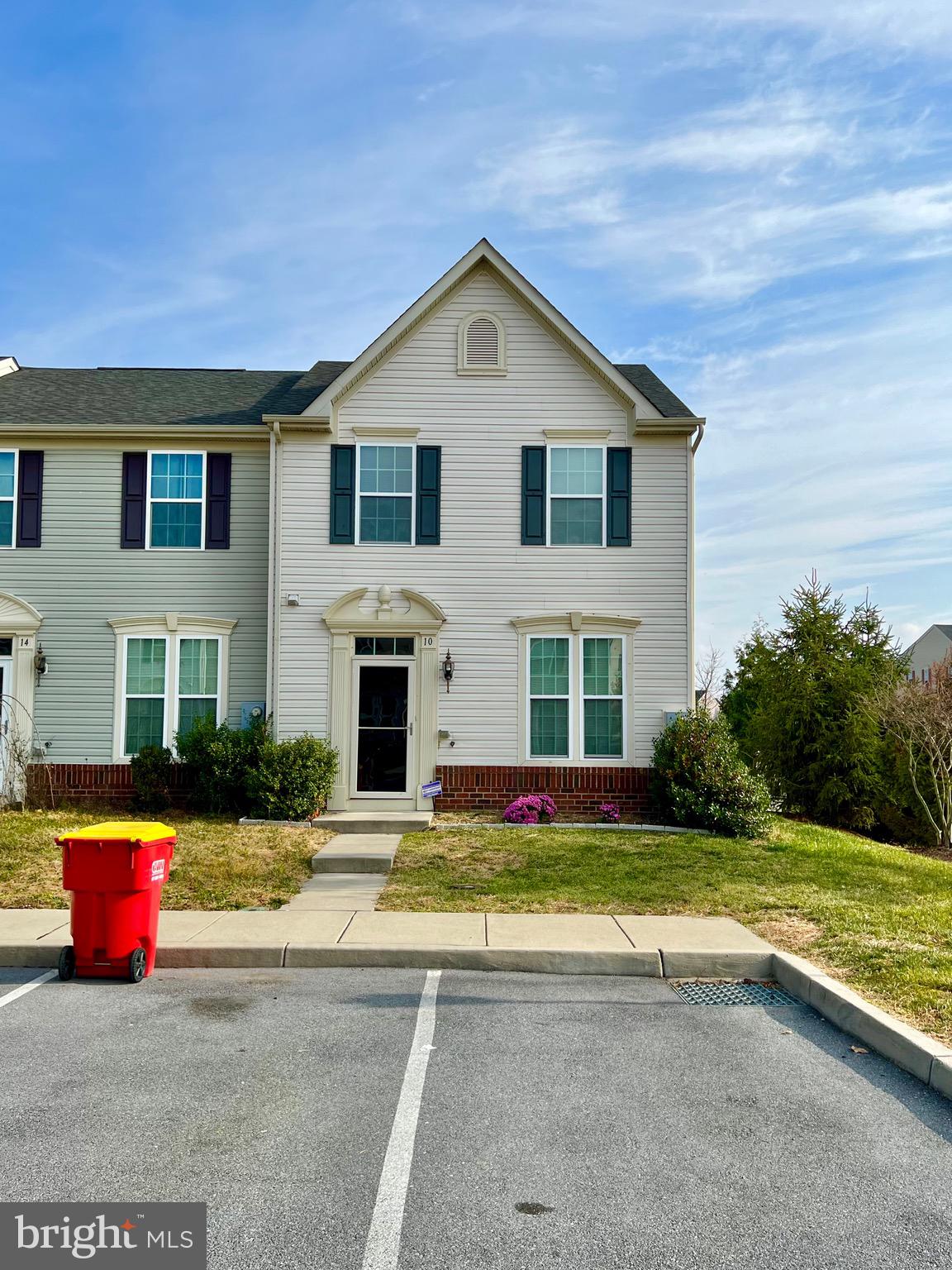 BROOKFIELD - Residential Lease